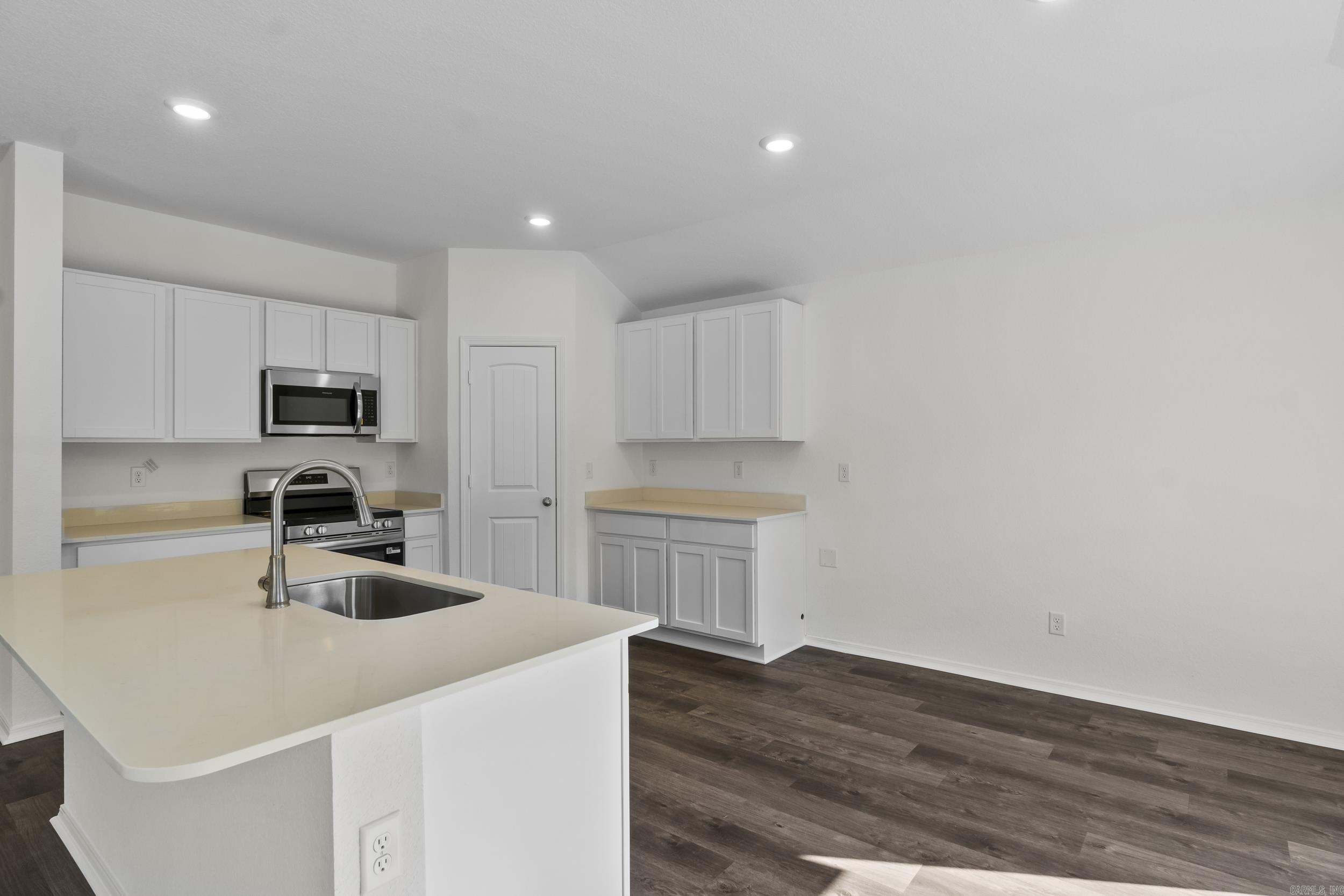 TERRENCE COVE - Residential