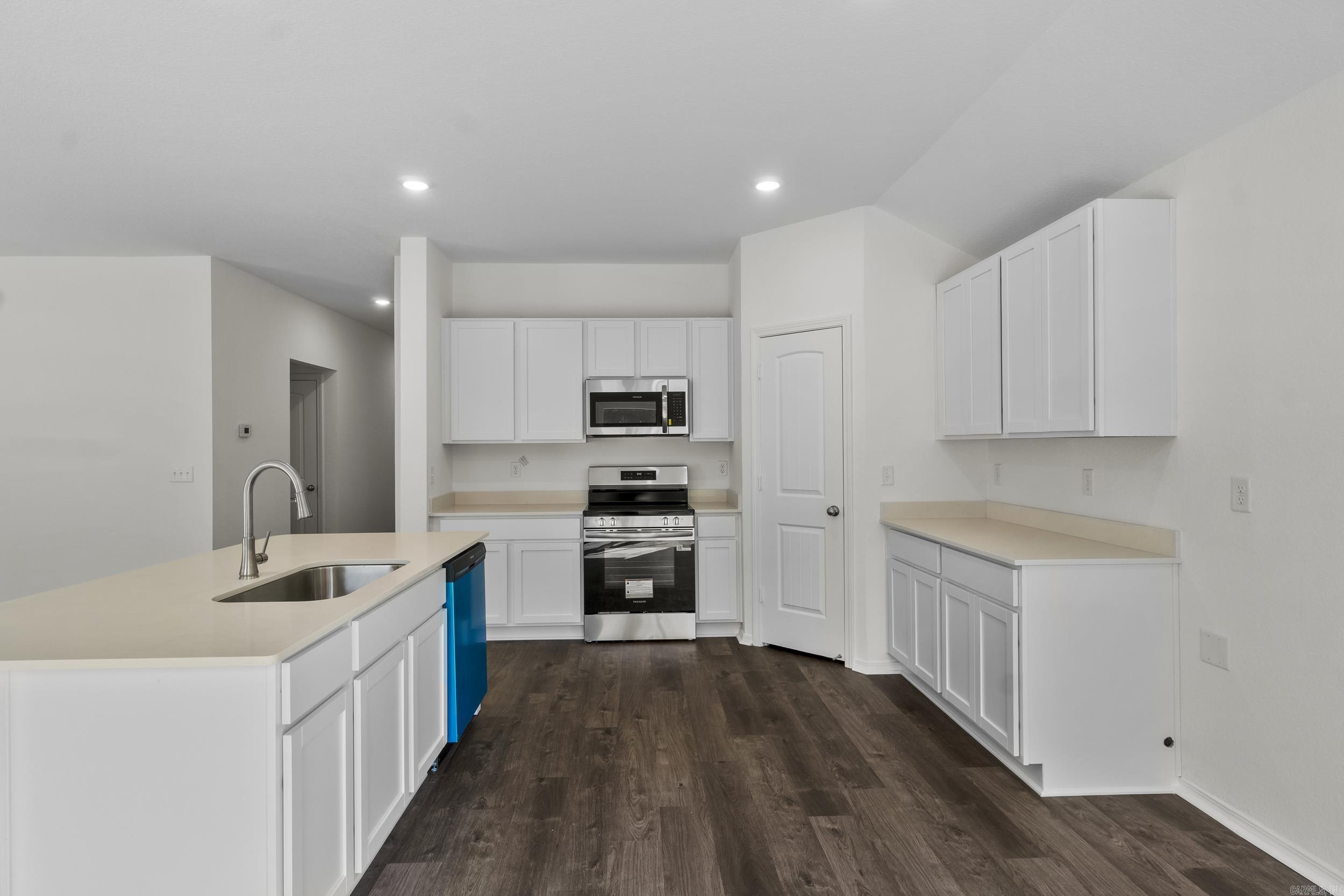 TERRENCE COVE - Residential