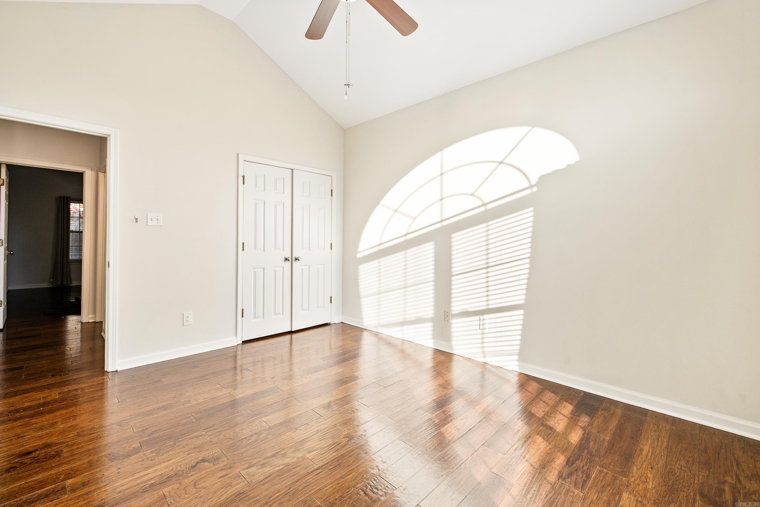 HURRICANE LAKE EST - Residential