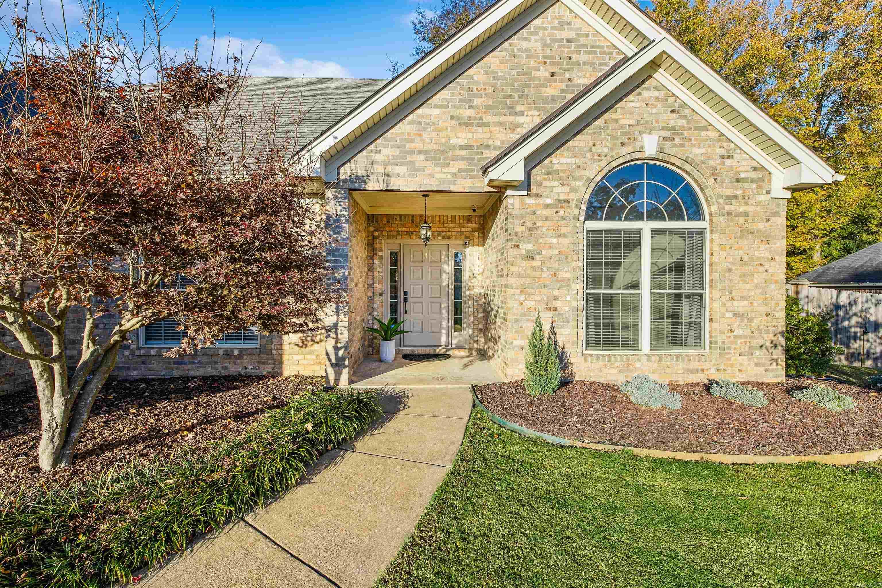 HURRICANE LAKE EST - Residential