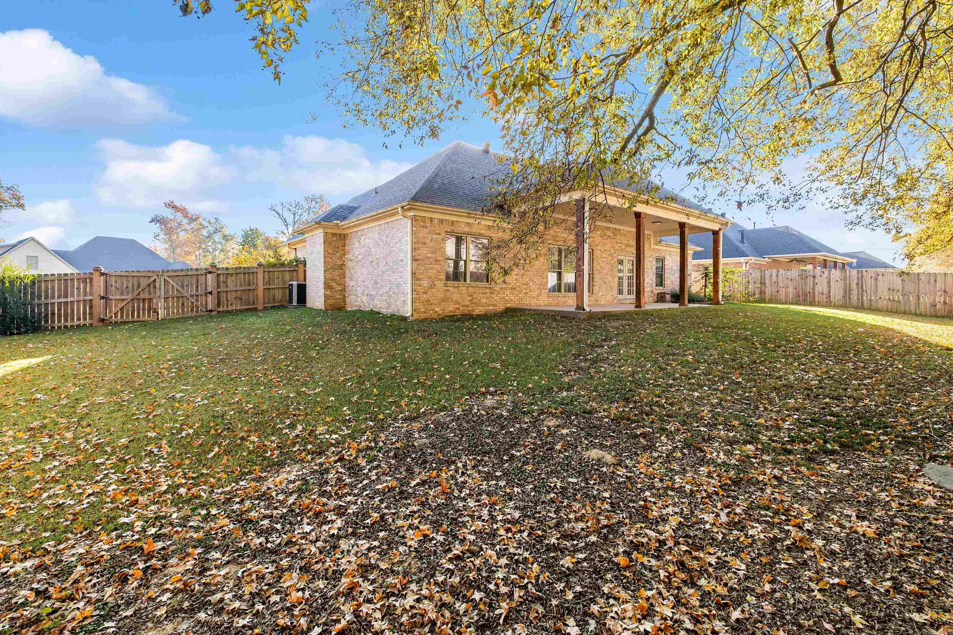 HURRICANE LAKE EST - Residential