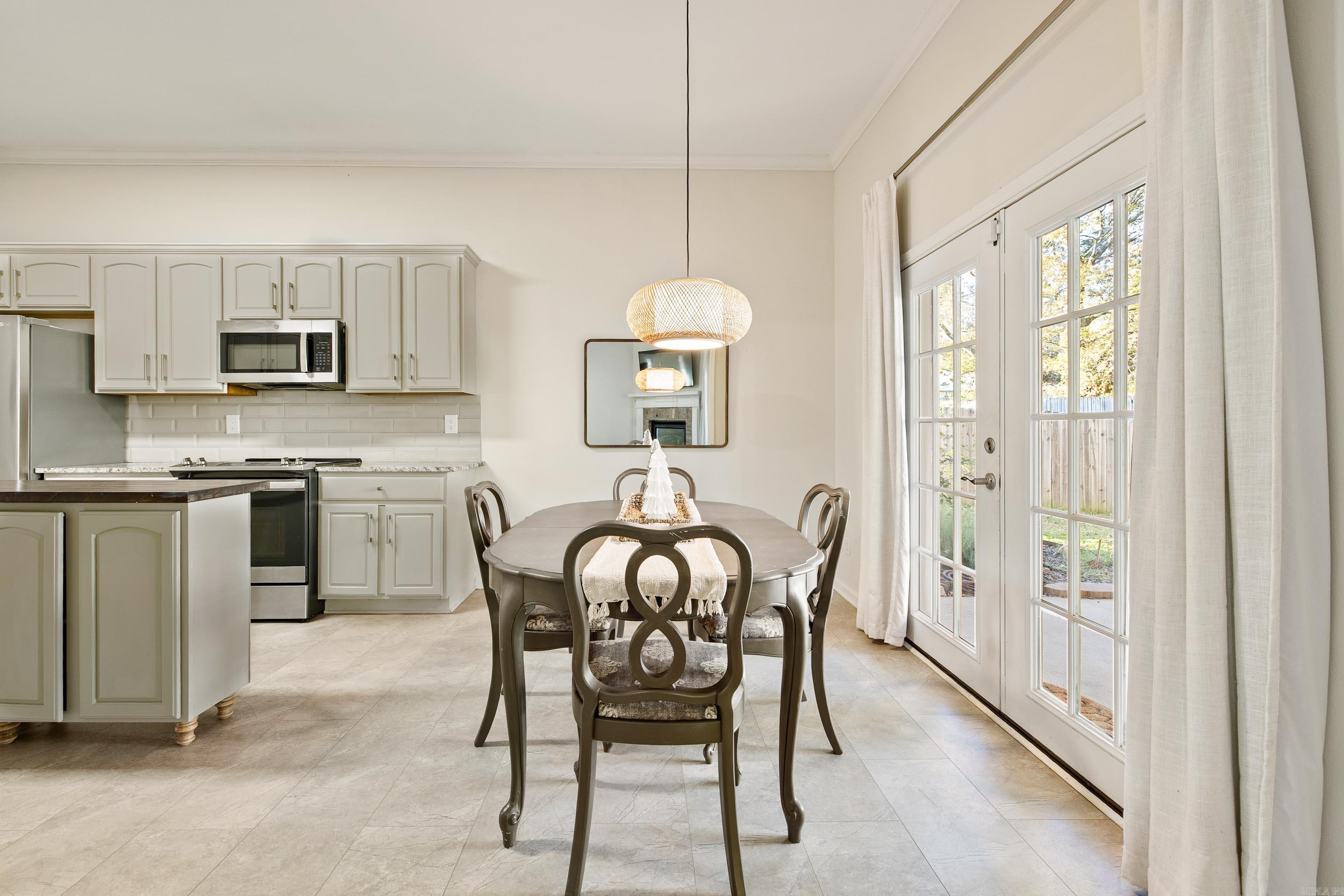 HURRICANE LAKE EST - Residential