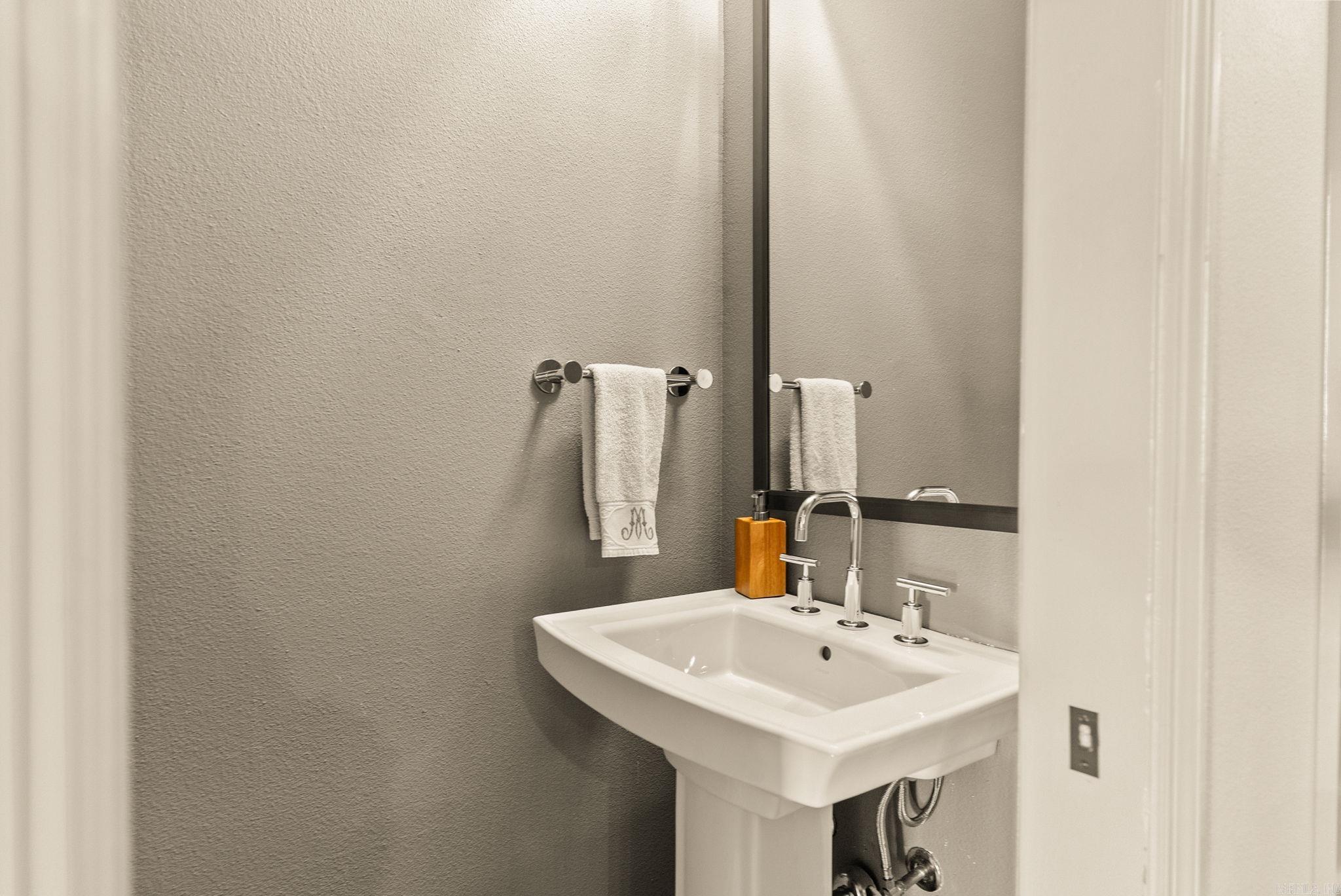 Hill Crest - Residential