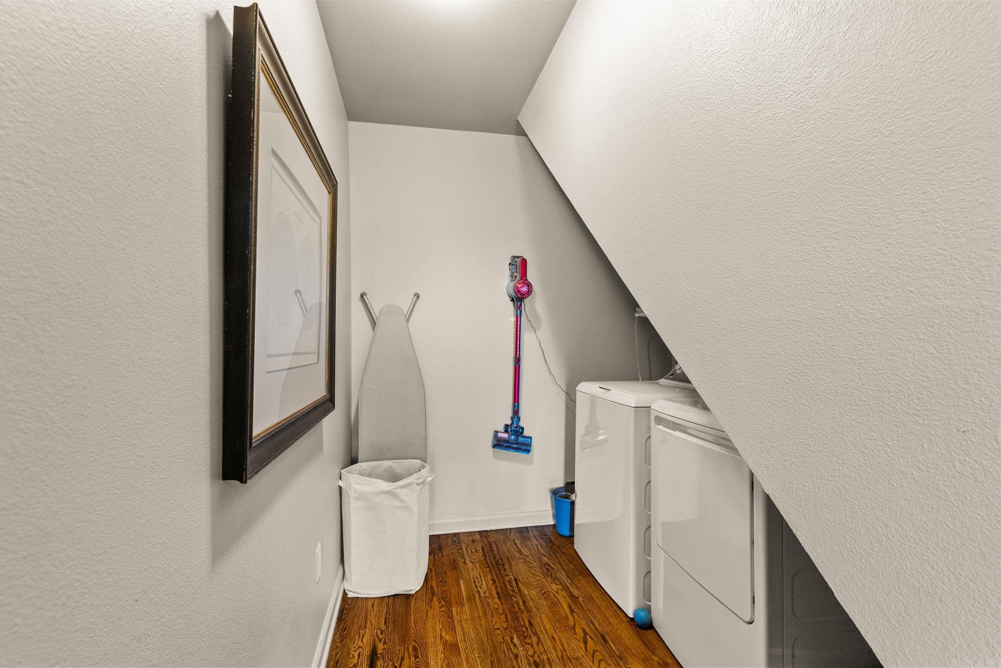 Hill Crest - Residential