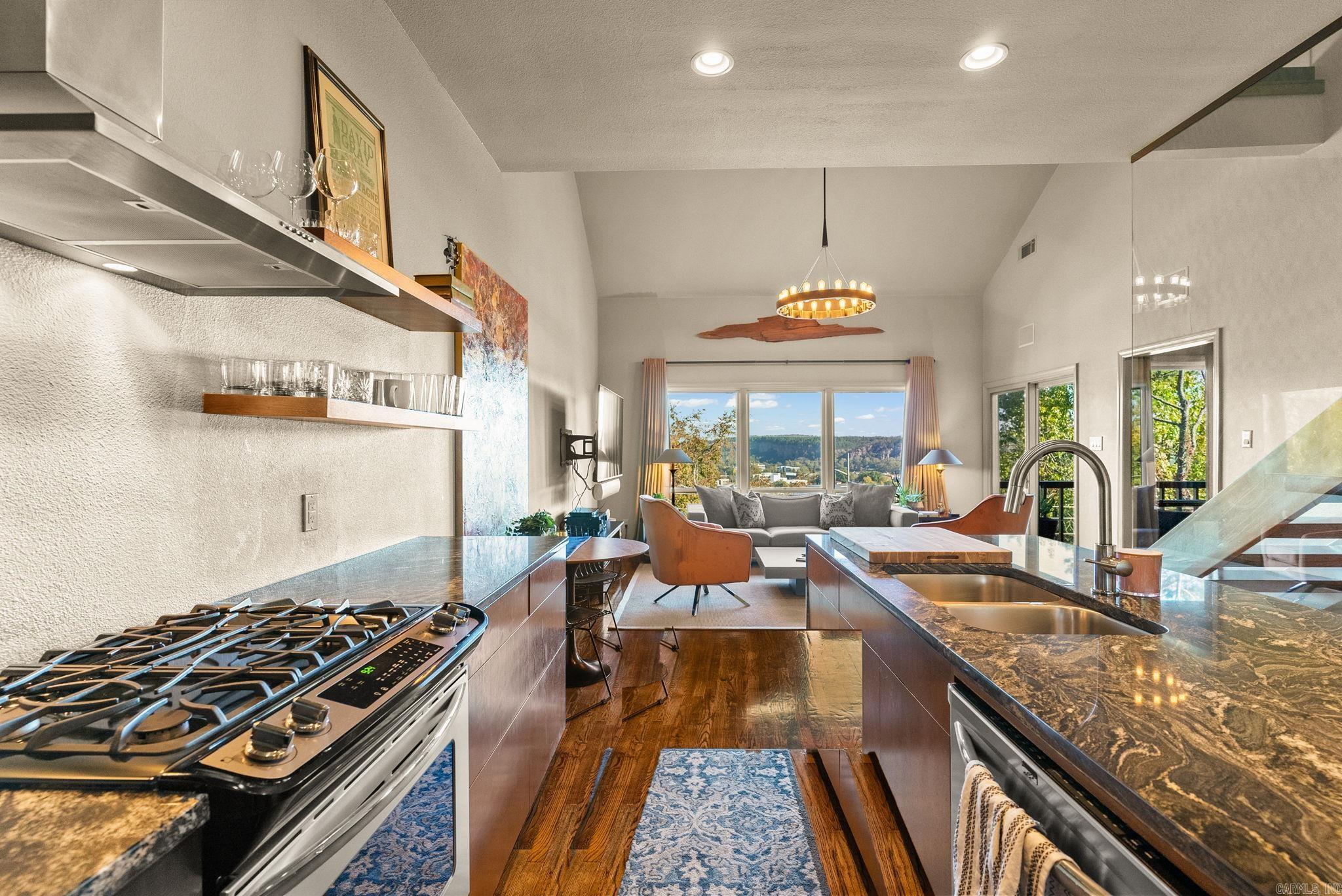 Hill Crest - Residential