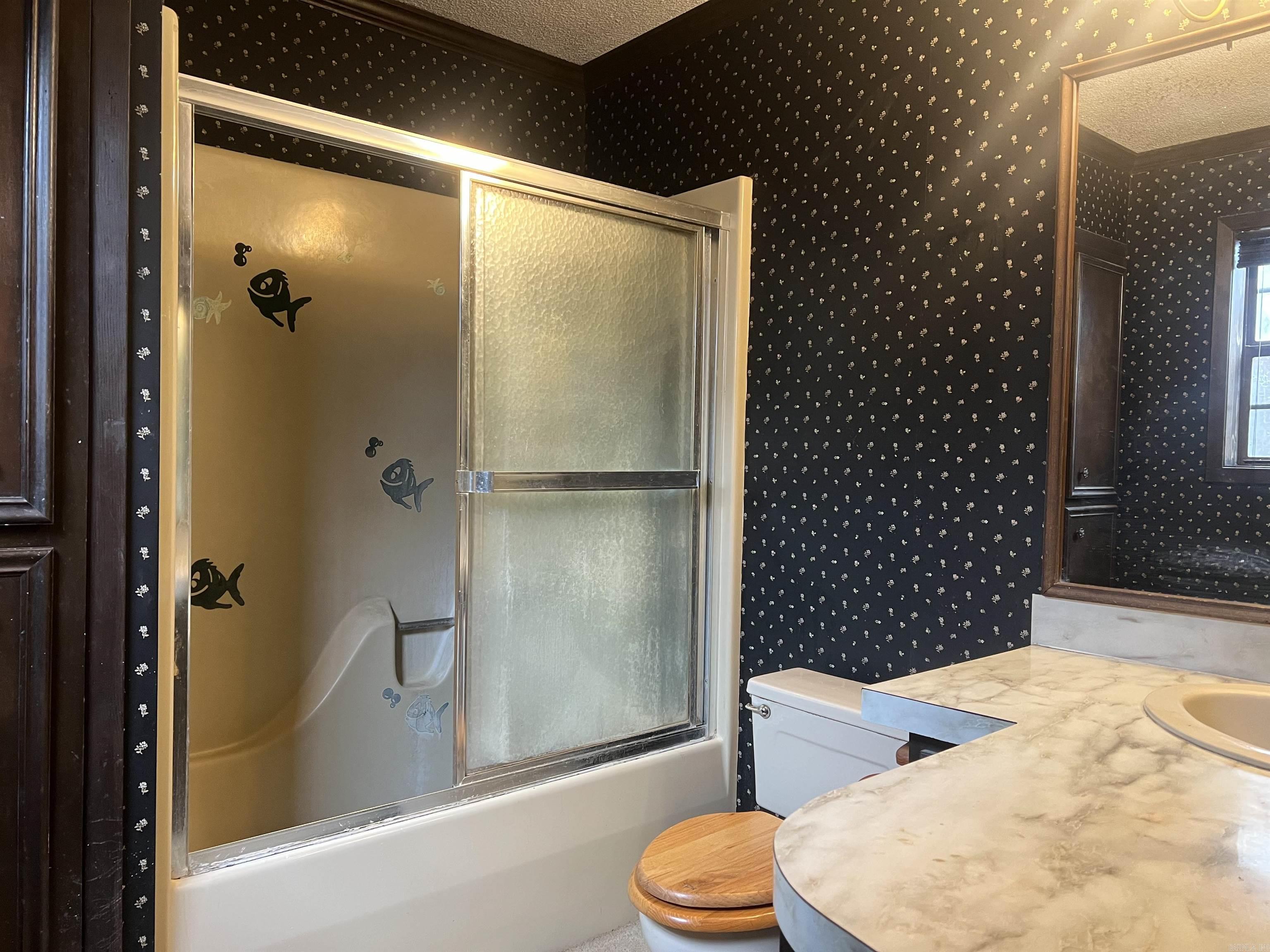 WOODLAND ESTATES - Residential