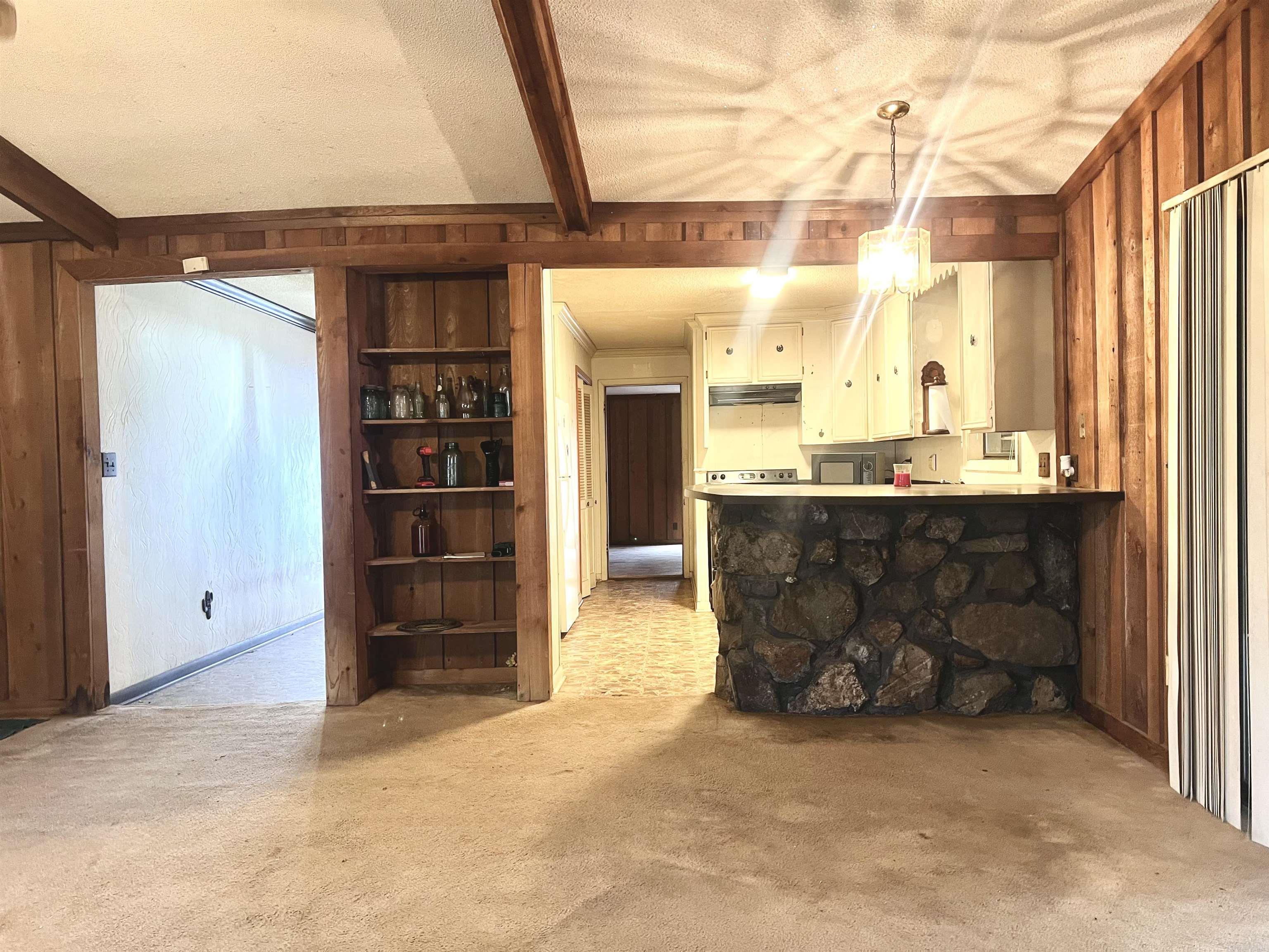 WOODLAND ESTATES - Residential