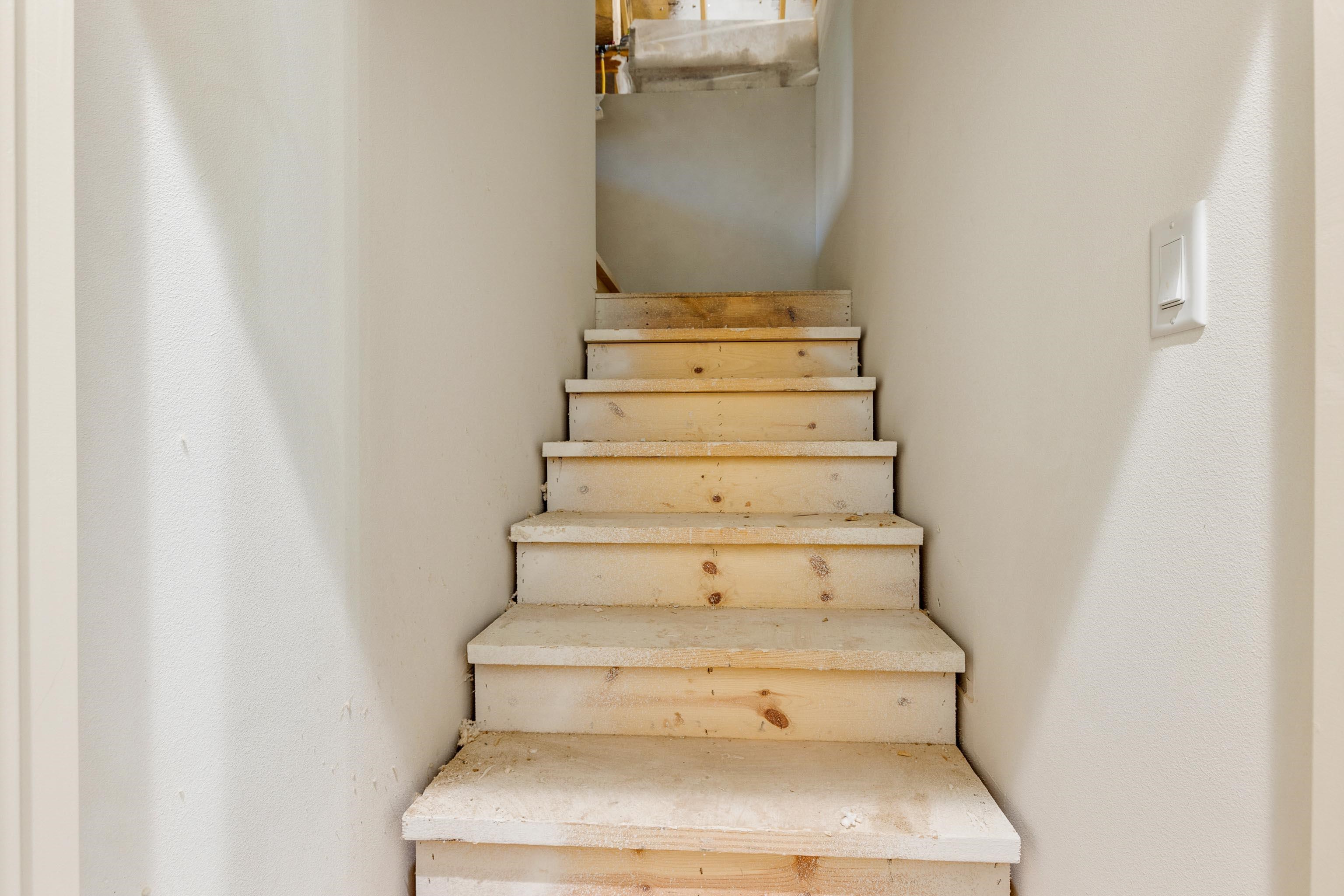 NORTH SHORE @ HURRICANE LAKE EST - Residential