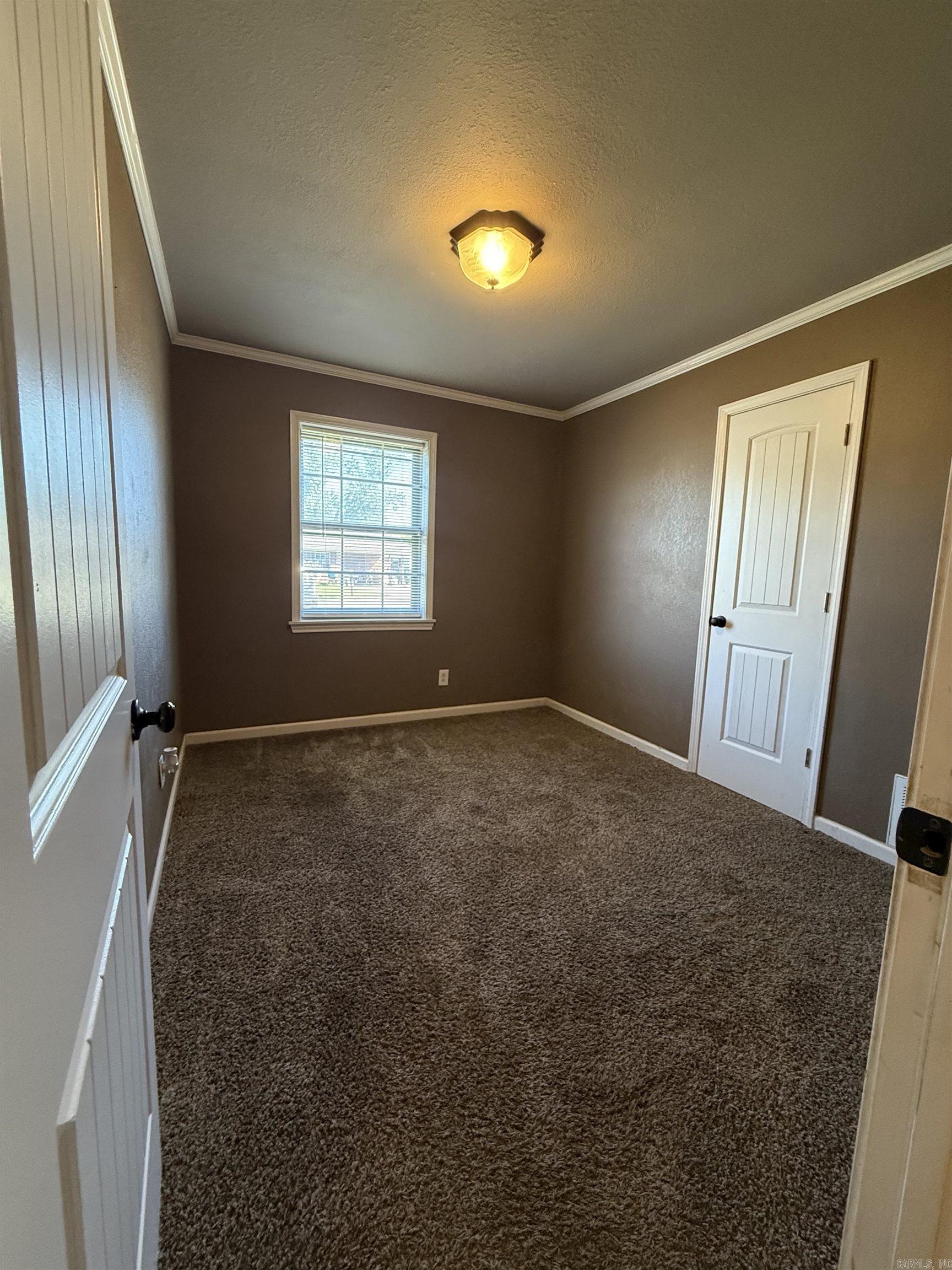Knollcrest - Residential