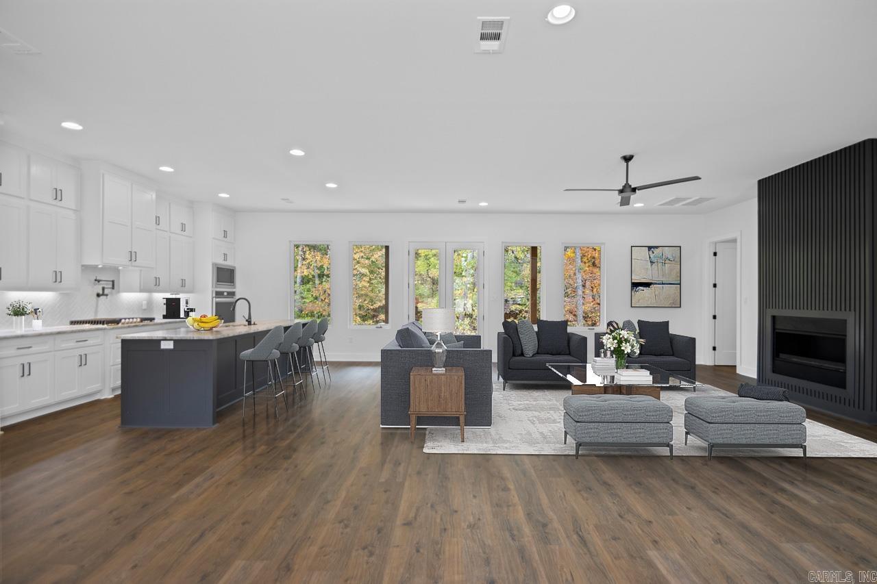 CHENAL VALLEY CORLAY COURT - Residential