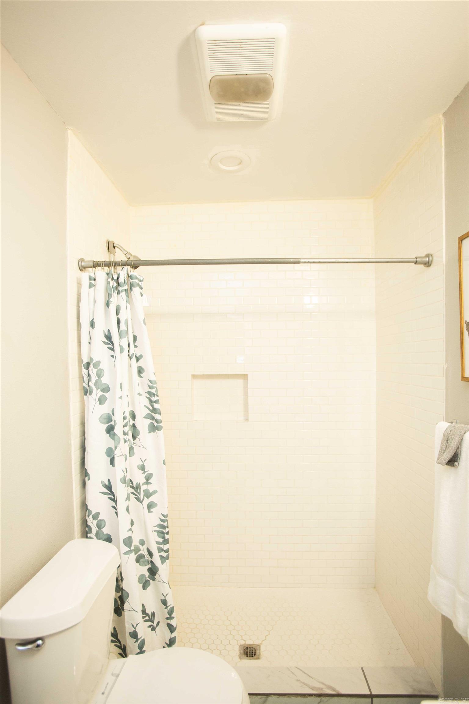 Heisman - Residential Lease