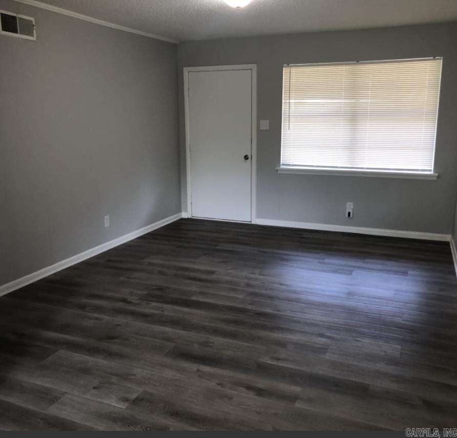 Glen Oaks - Residential Lease