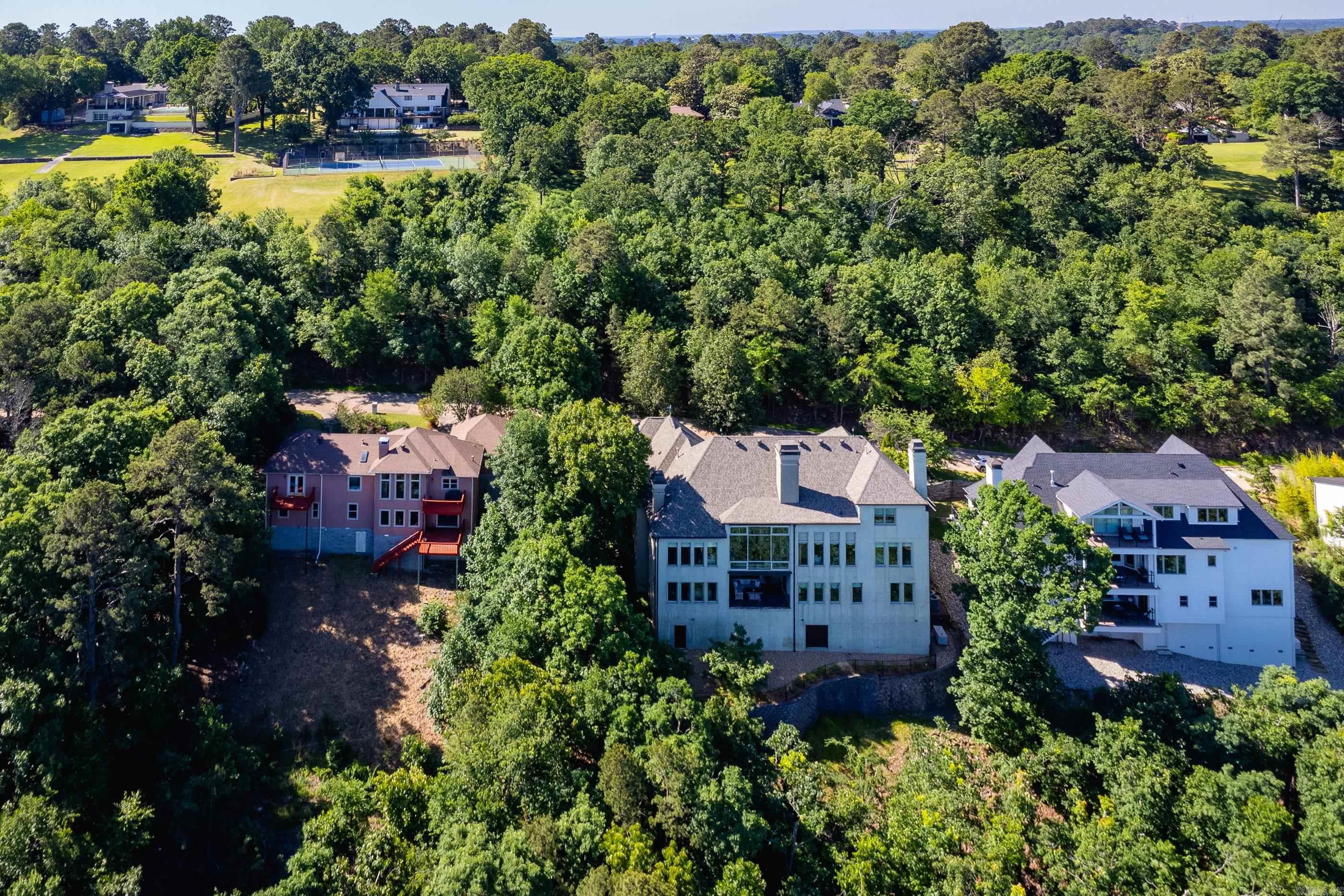 RIVER RIDGE POINTE - Residential