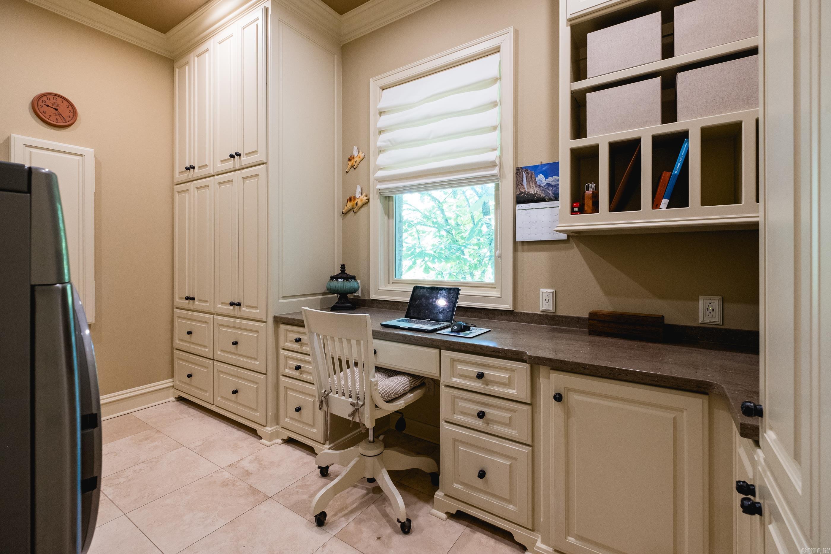 RIVER RIDGE POINTE - Residential