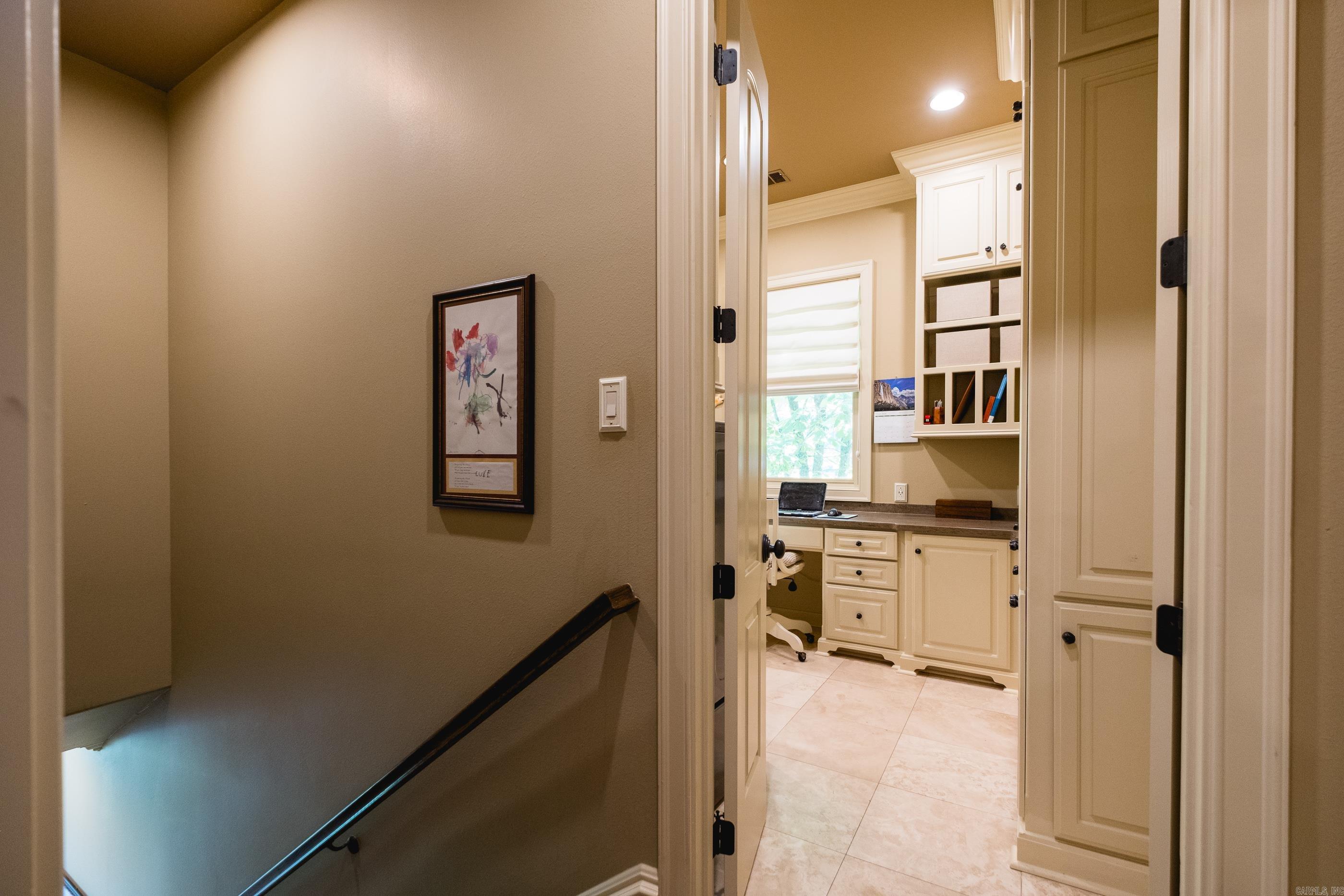 RIVER RIDGE POINTE - Residential