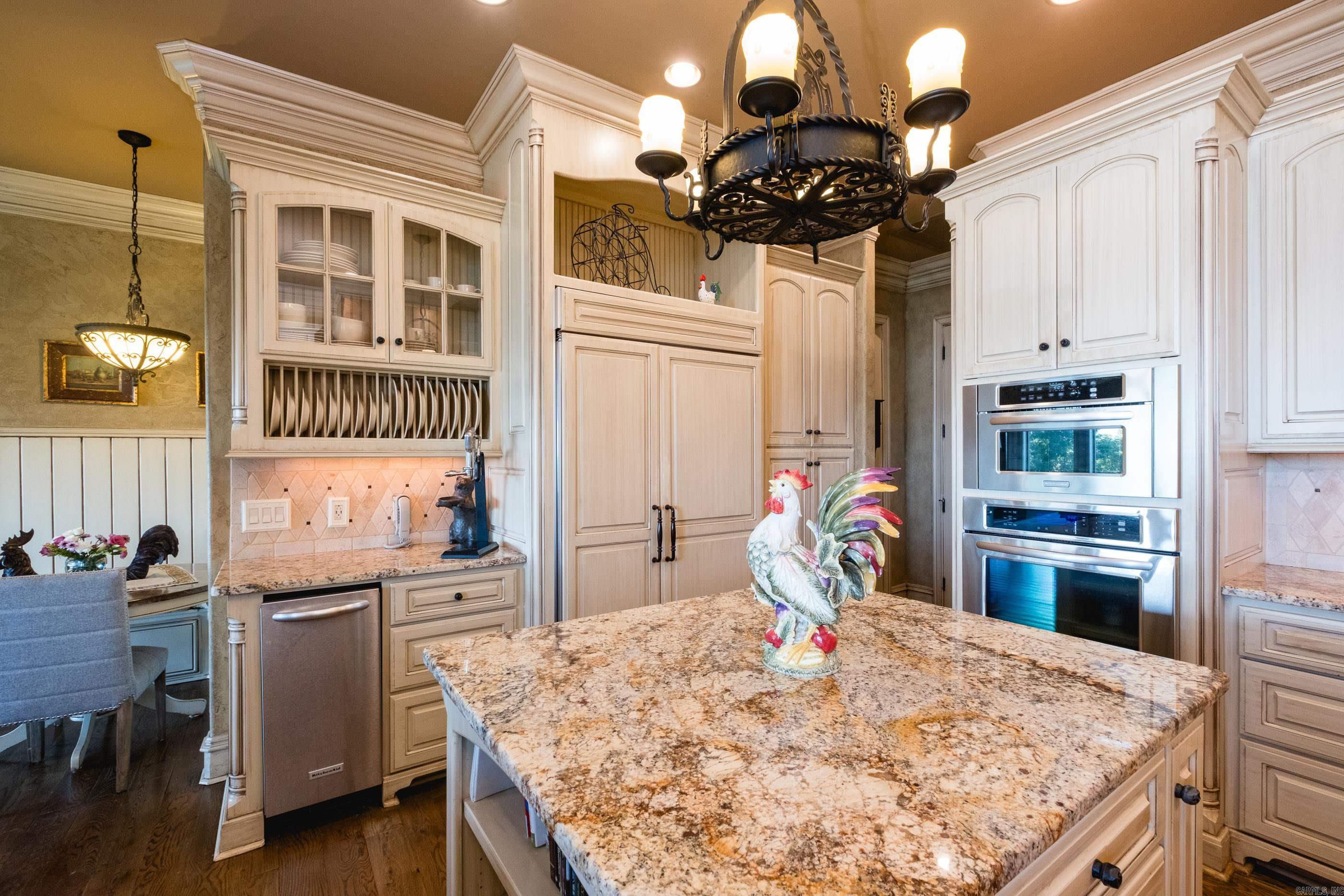 RIVER RIDGE POINTE - Residential