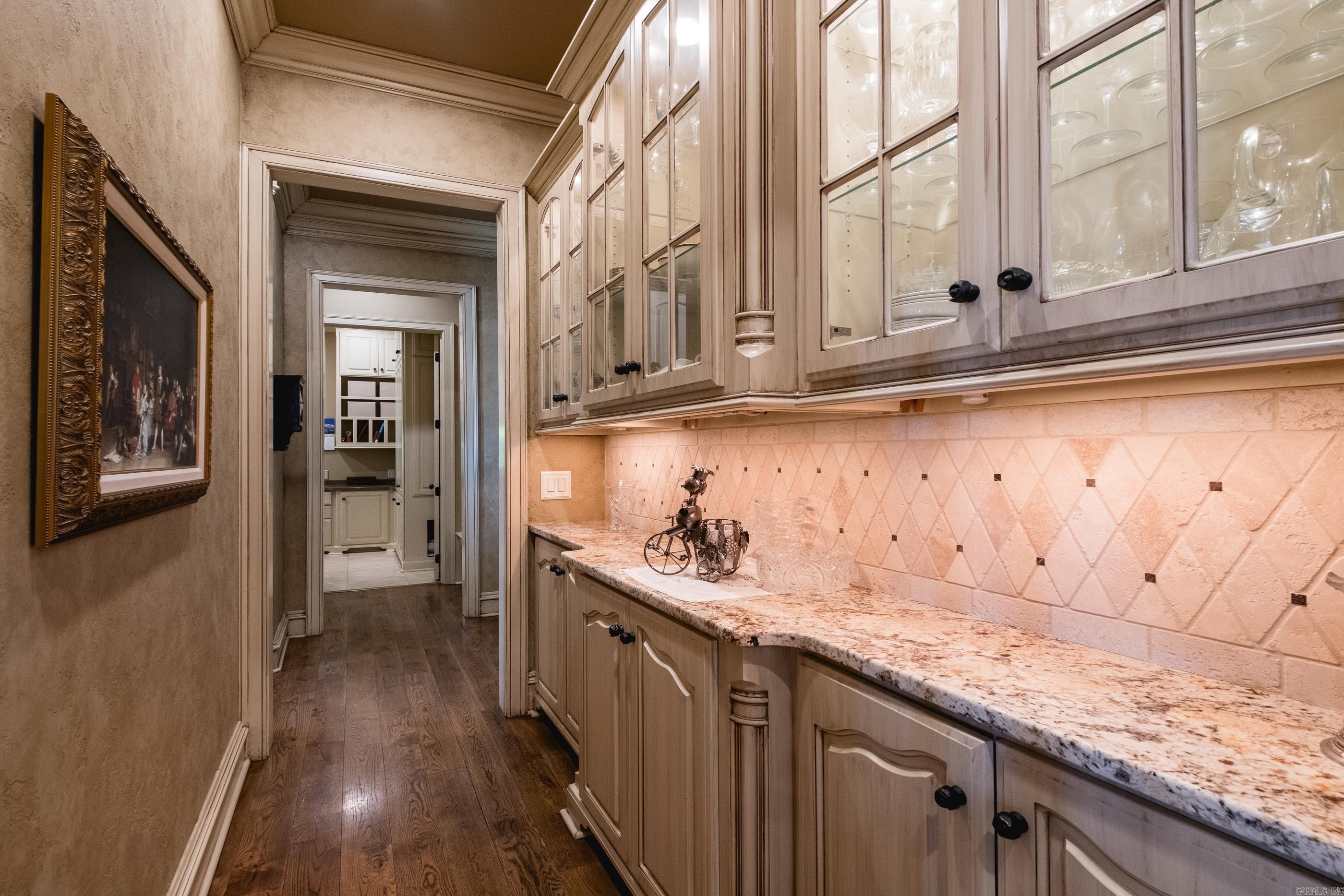 RIVER RIDGE POINTE - Residential