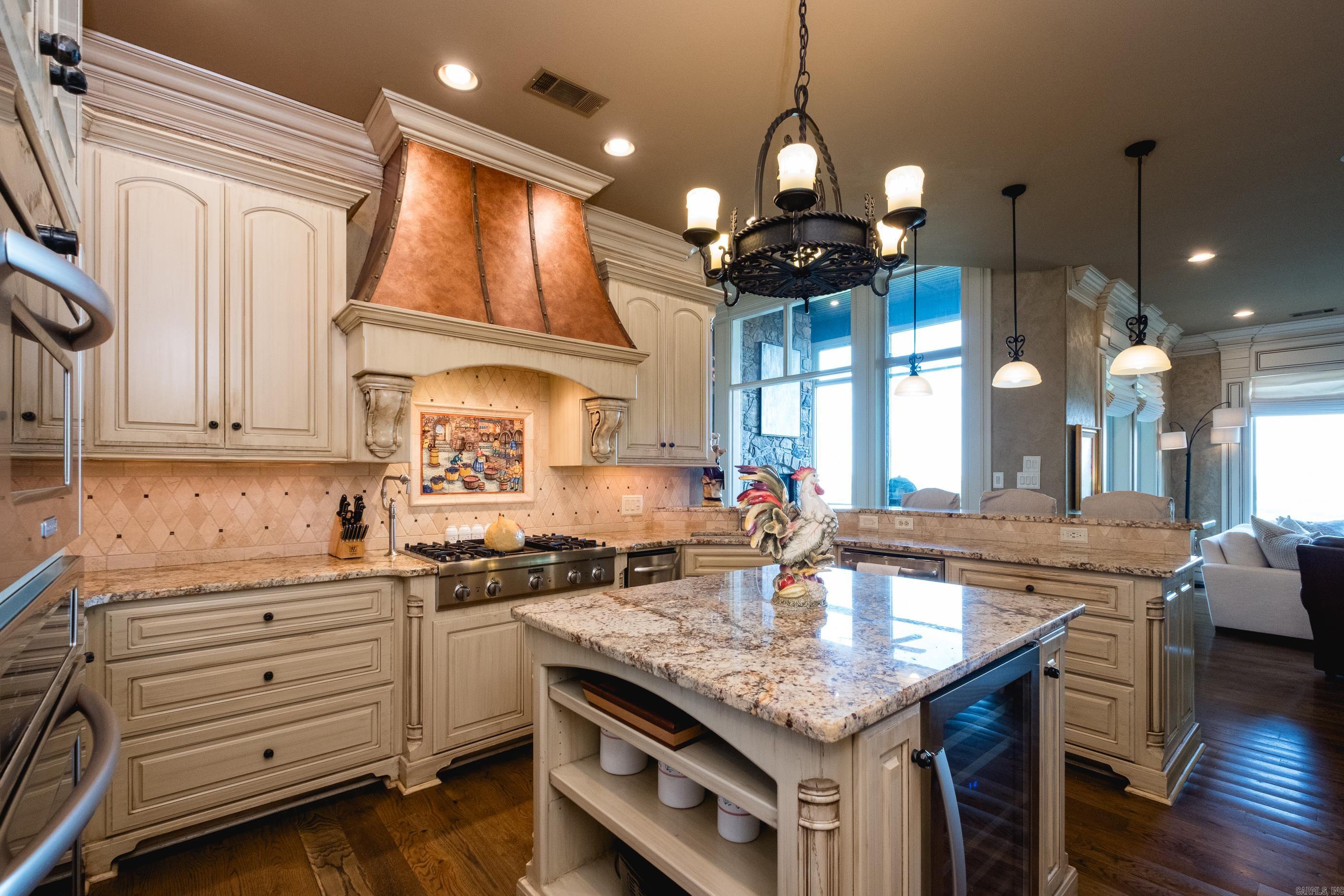 RIVER RIDGE POINTE - Residential