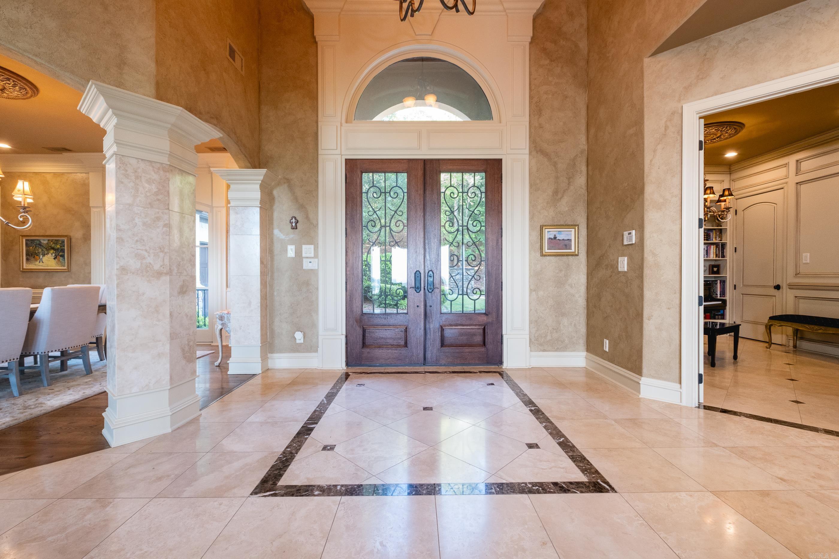 RIVER RIDGE POINTE - Residential