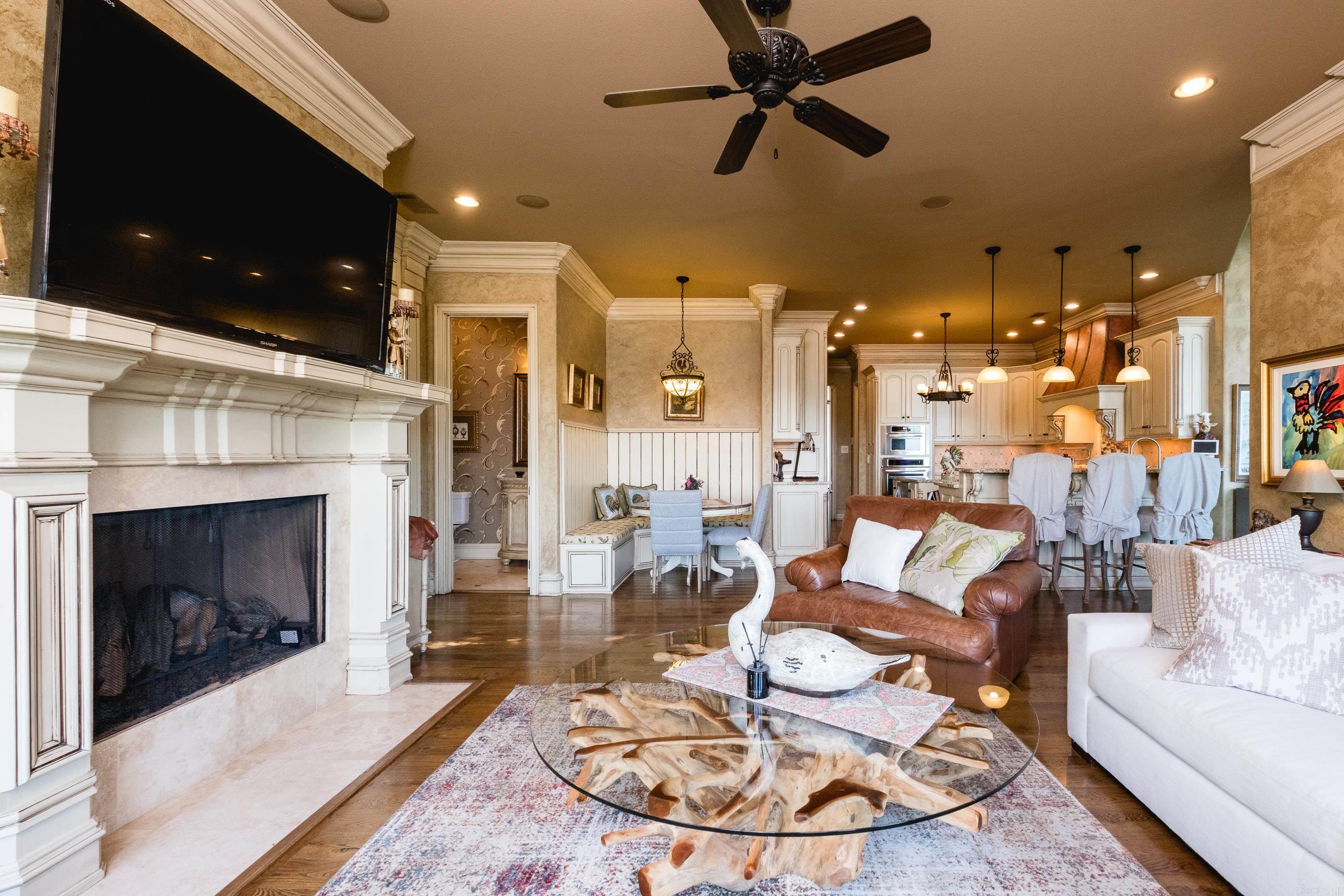 RIVER RIDGE POINTE - Residential