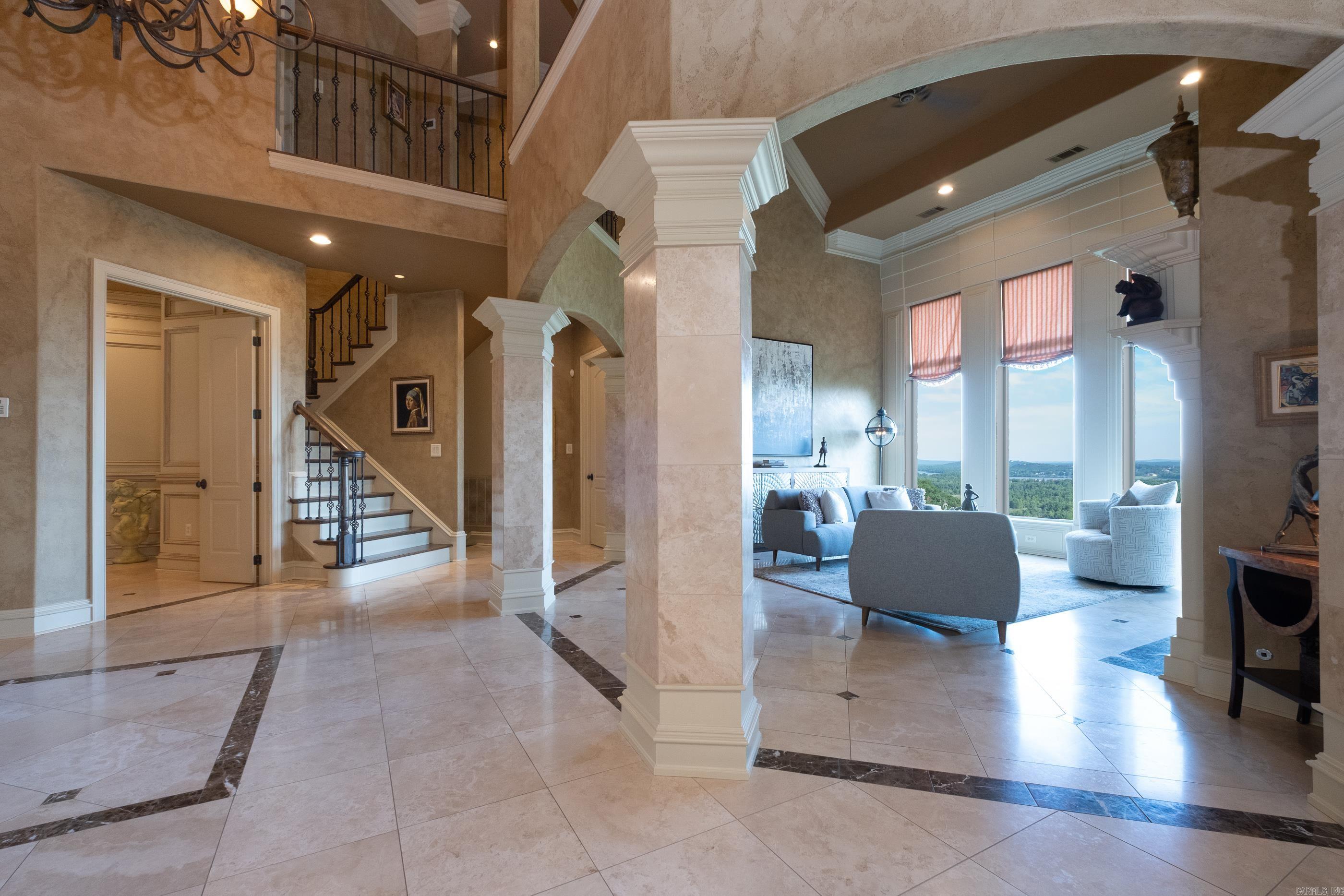 RIVER RIDGE POINTE - Residential