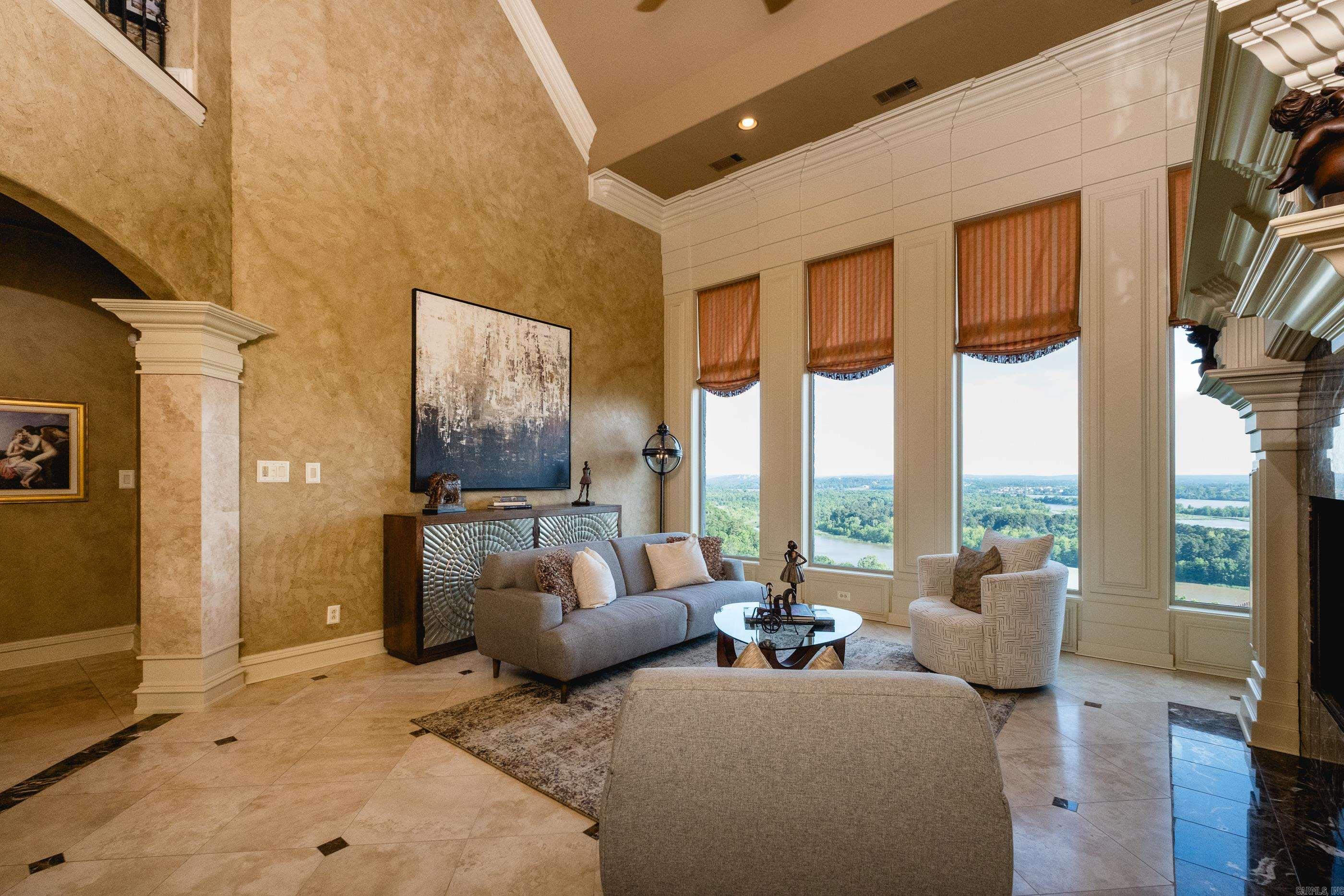RIVER RIDGE POINTE - Residential