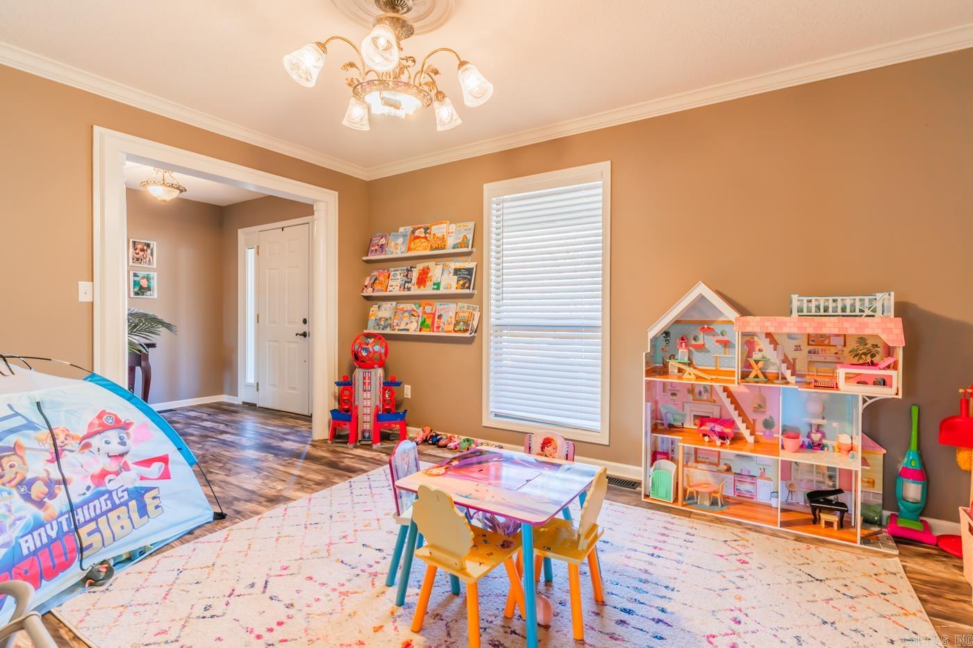 JULIE ANN SUB - Residential