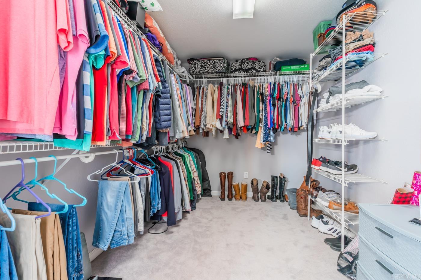 JULIE ANN SUB - Residential