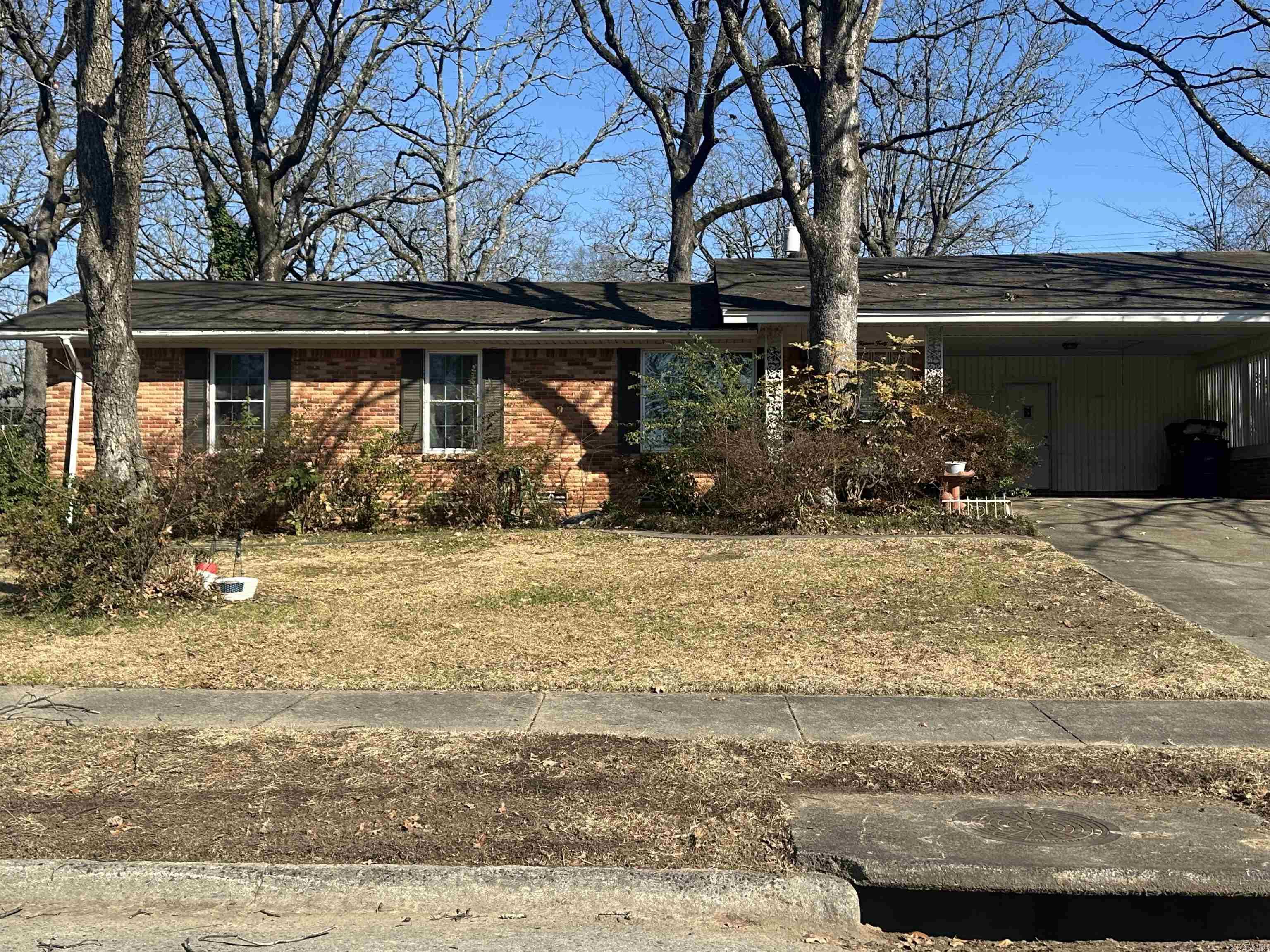 Nice Lakewood Home that has 3 bedrooms, 2 baths+2 living areas! Original Hardwood floors in Living room, hall, and 3 bedrooms.The living room has a fireplace that is beautifully encased with cabinets. Kitchen is spacious and is loaded with cabinets and Counter top space. Large Den on the back of the home has  lots of windows to view the level back yard, that is fully fenced. The master bedroom has a good sized closet and the master bath has a step in shower. Come see this one!