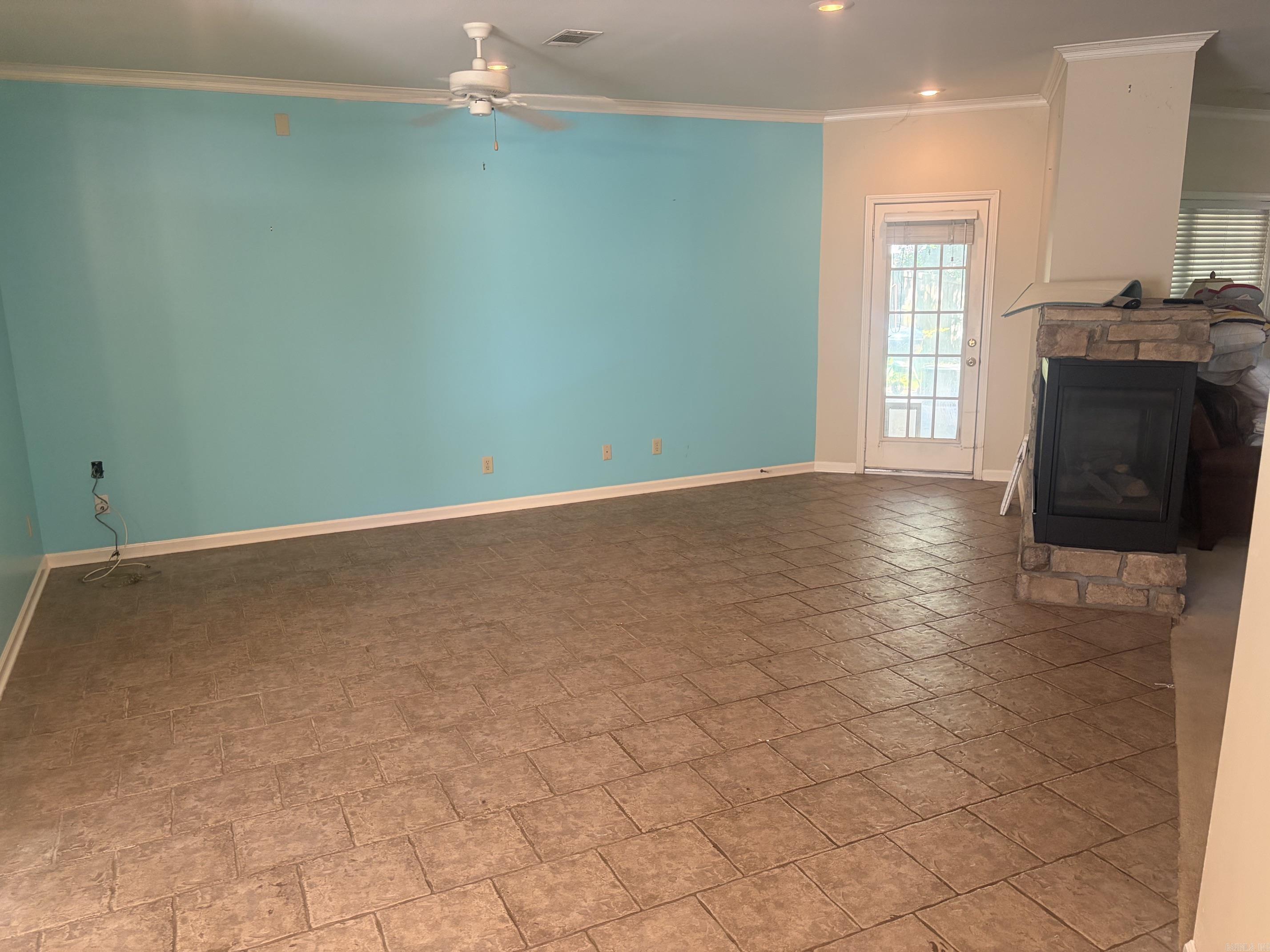 PEBBLE BEACH ESTATES - Residential