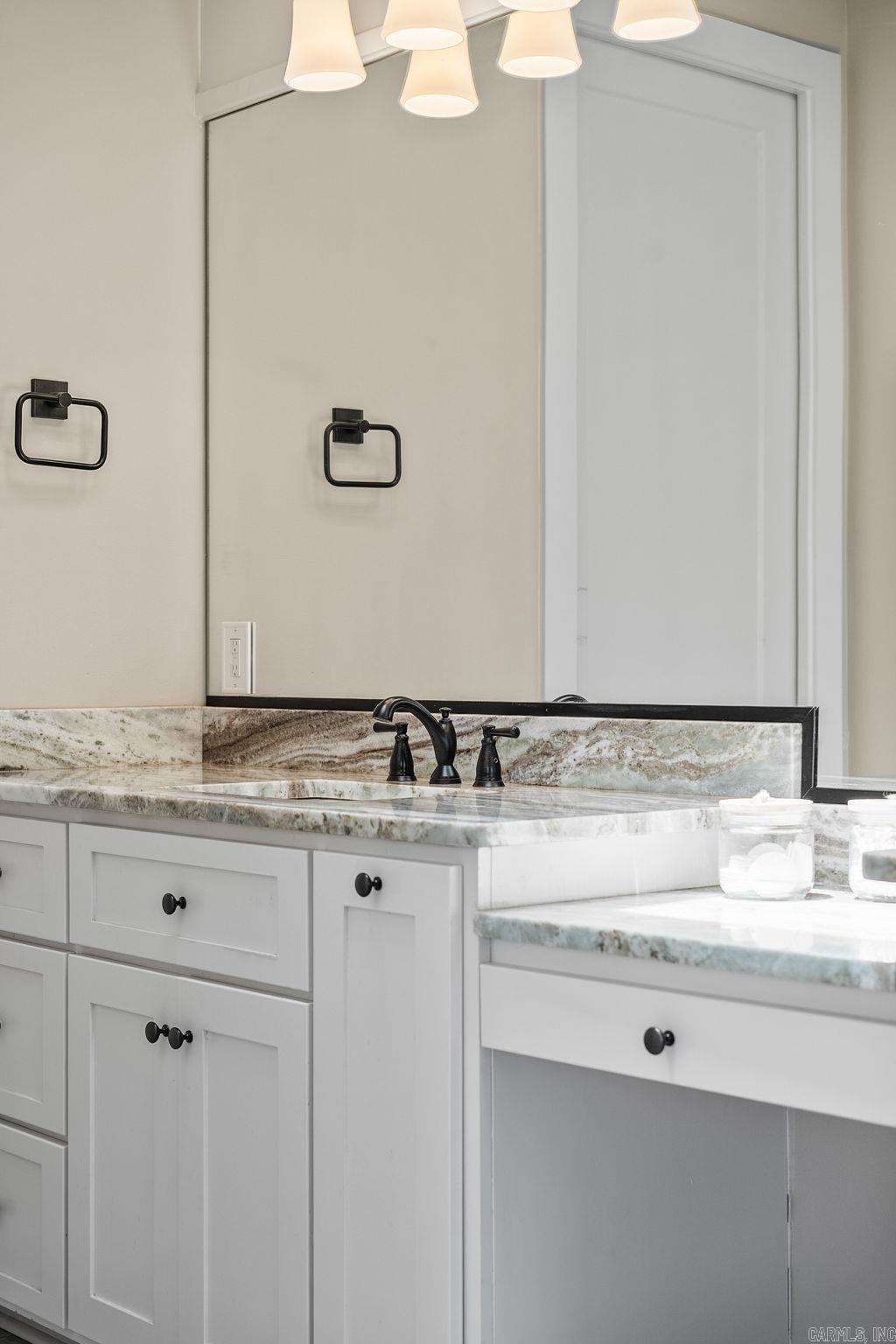 Reynolds Mountain - Residential