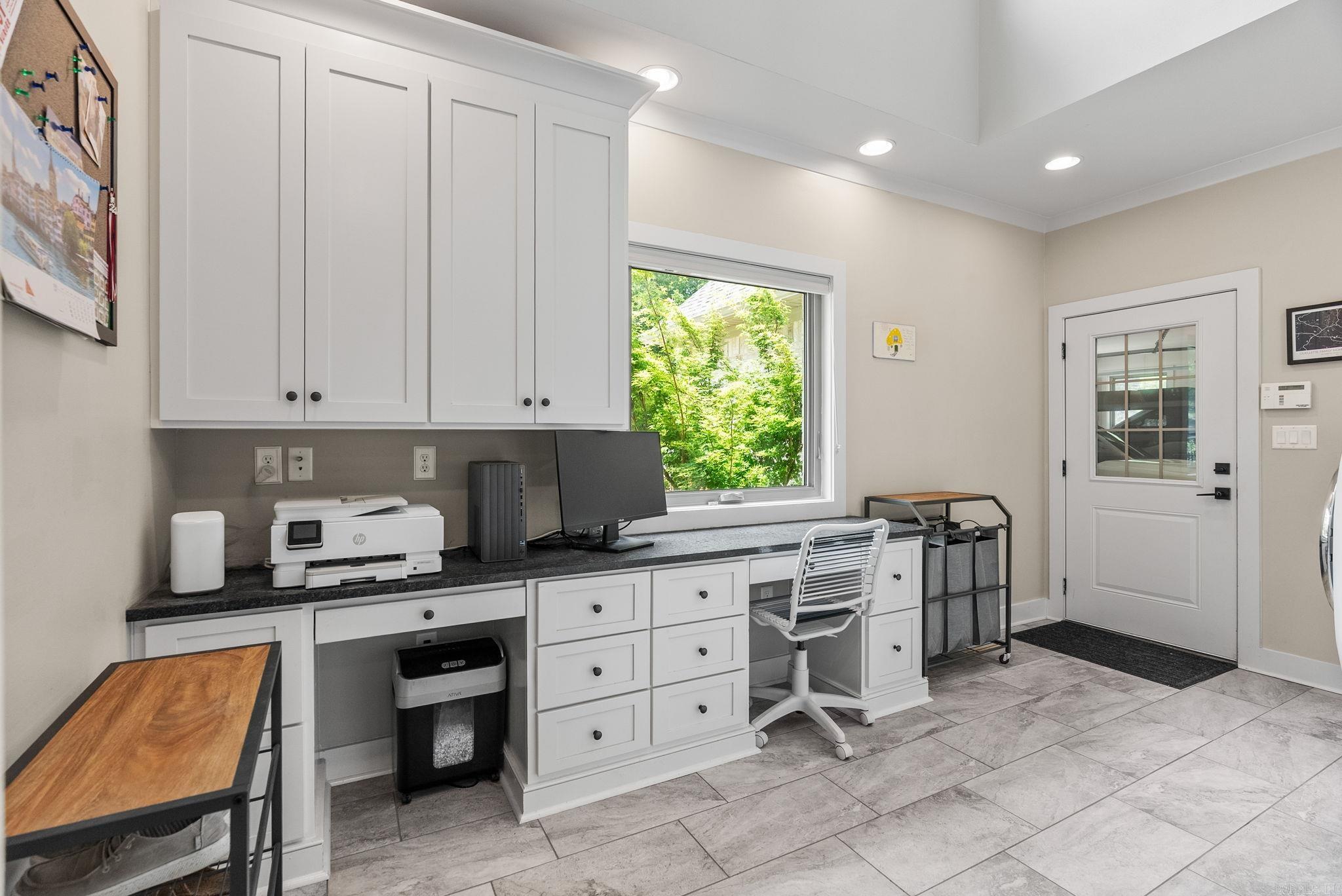 Reynolds Mountain - Residential