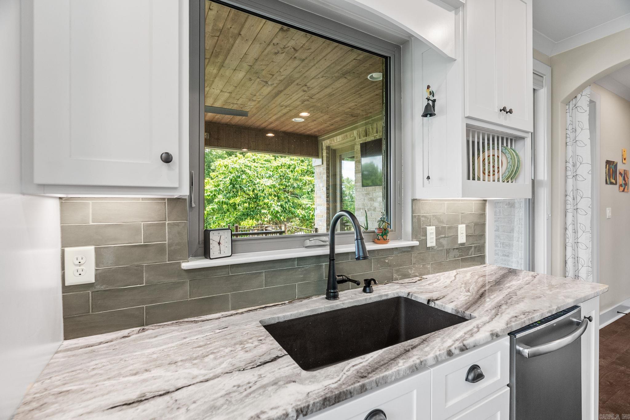 Reynolds Mountain - Residential