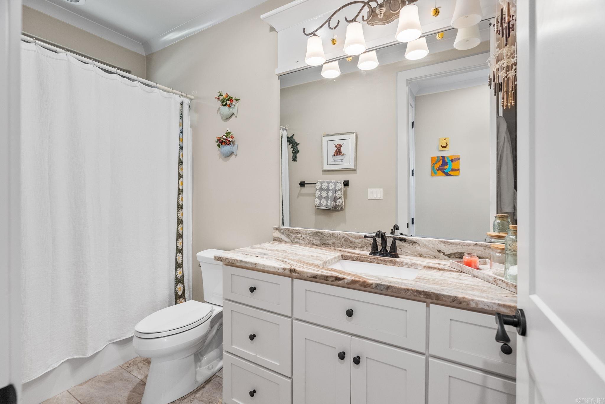 Reynolds Mountain - Residential