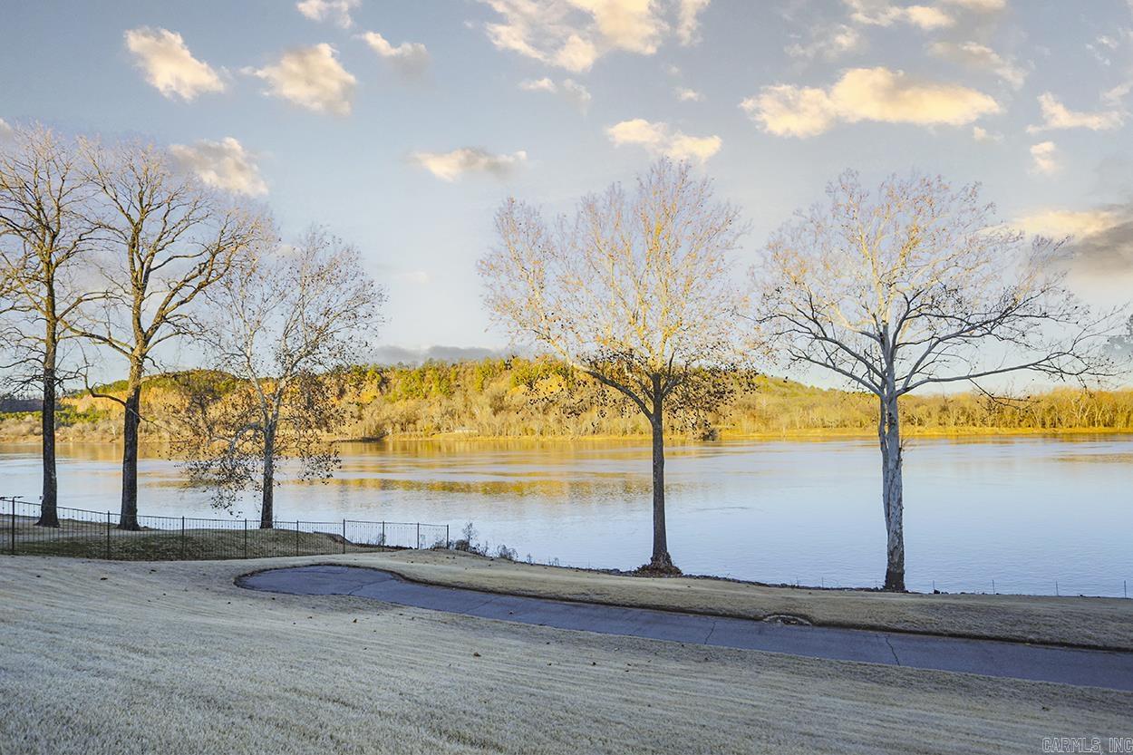 RIVERBEND HPR - Residential