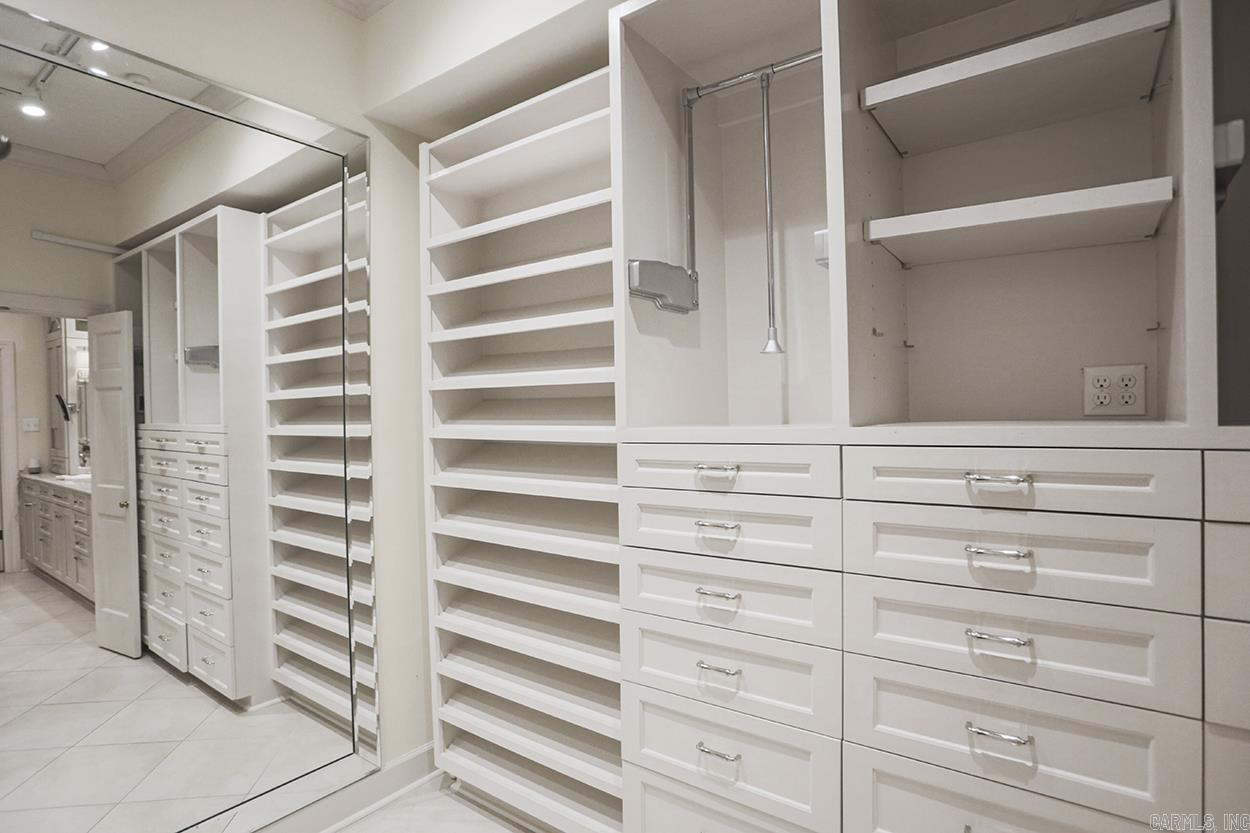 RIVERBEND HPR - Residential