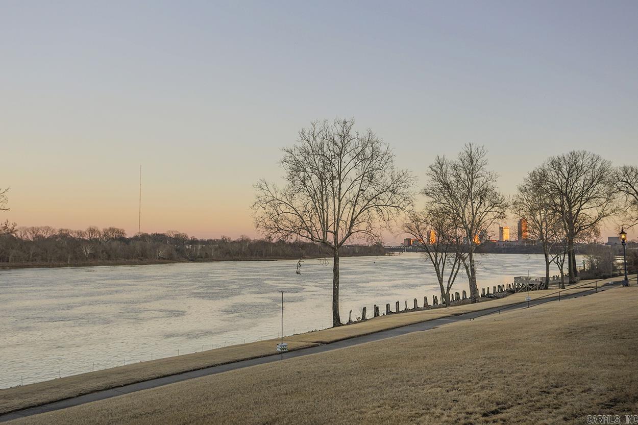 RIVERBEND HPR - Residential