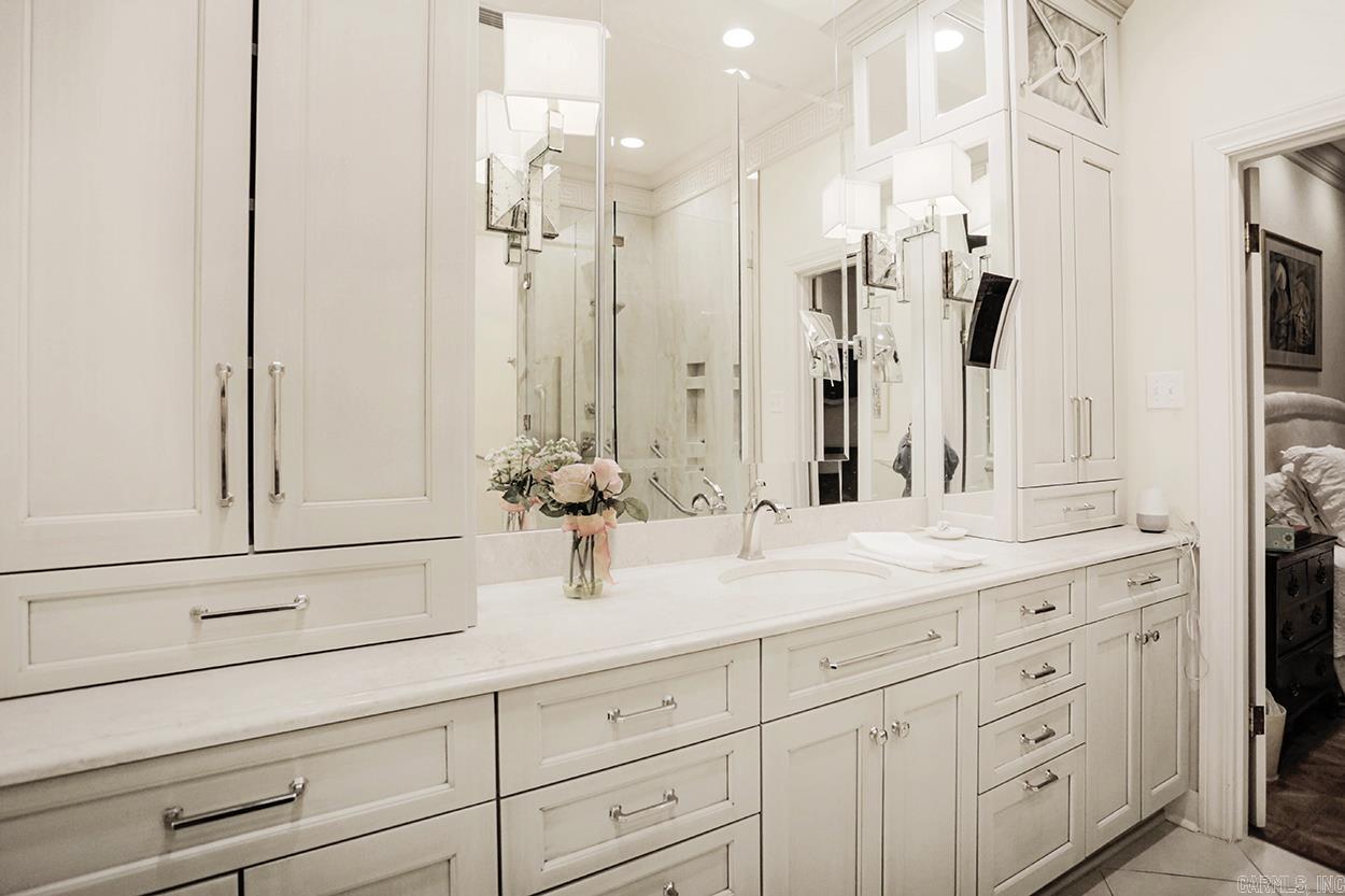 RIVERBEND HPR - Residential