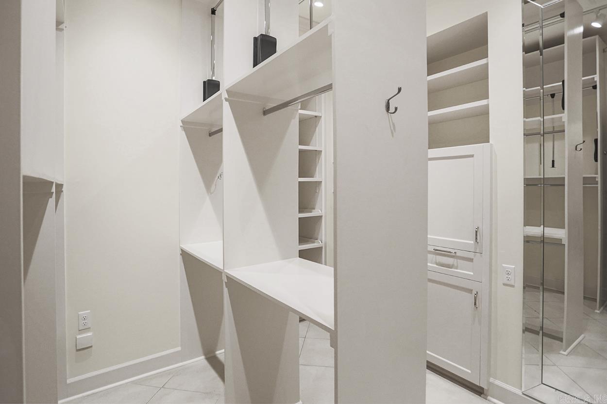 RIVERBEND HPR - Residential