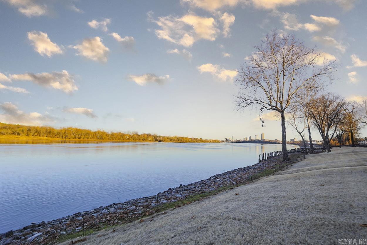 RIVERBEND HPR - Residential