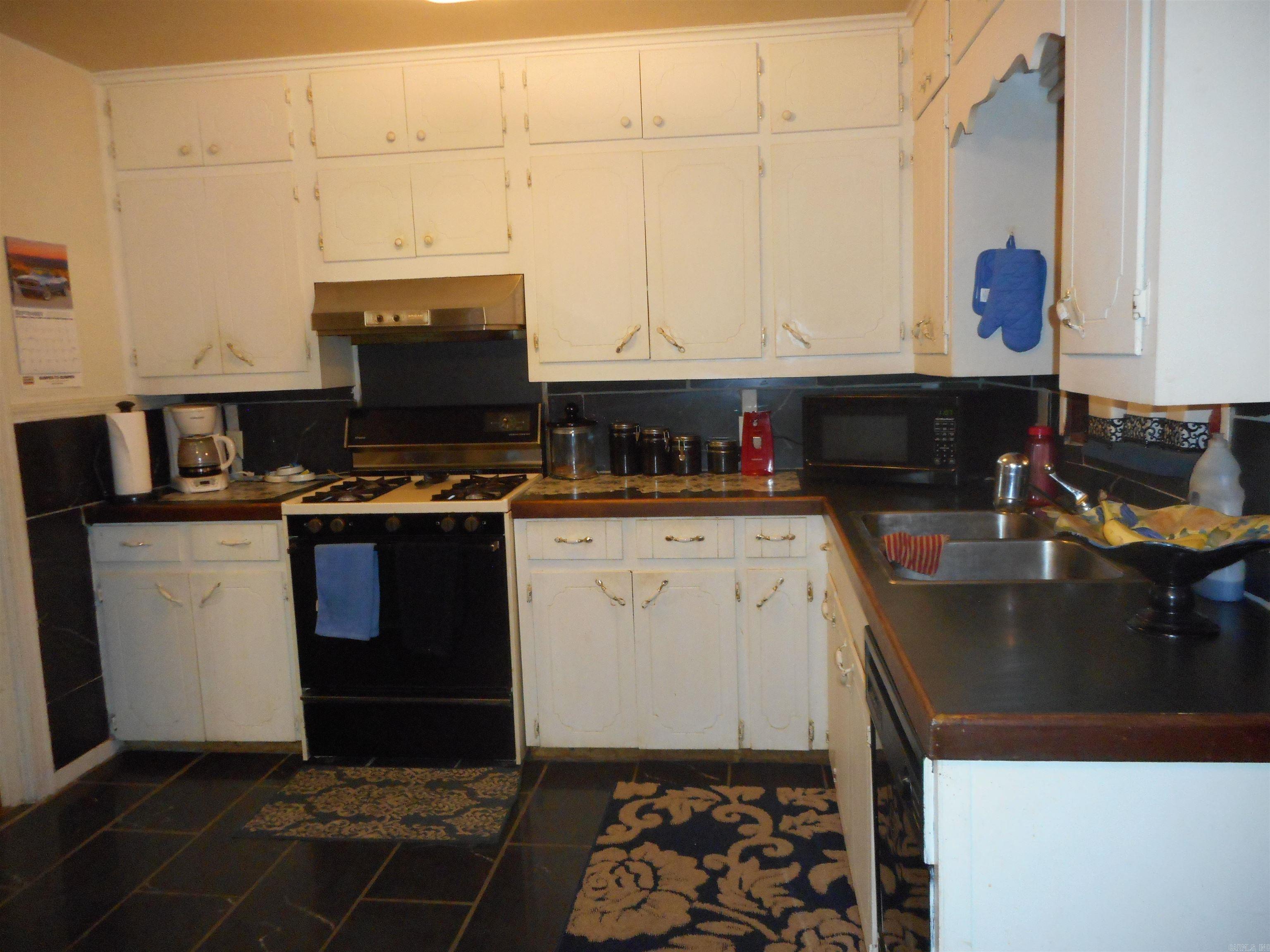 PICKTHORNE ADDN - Residential