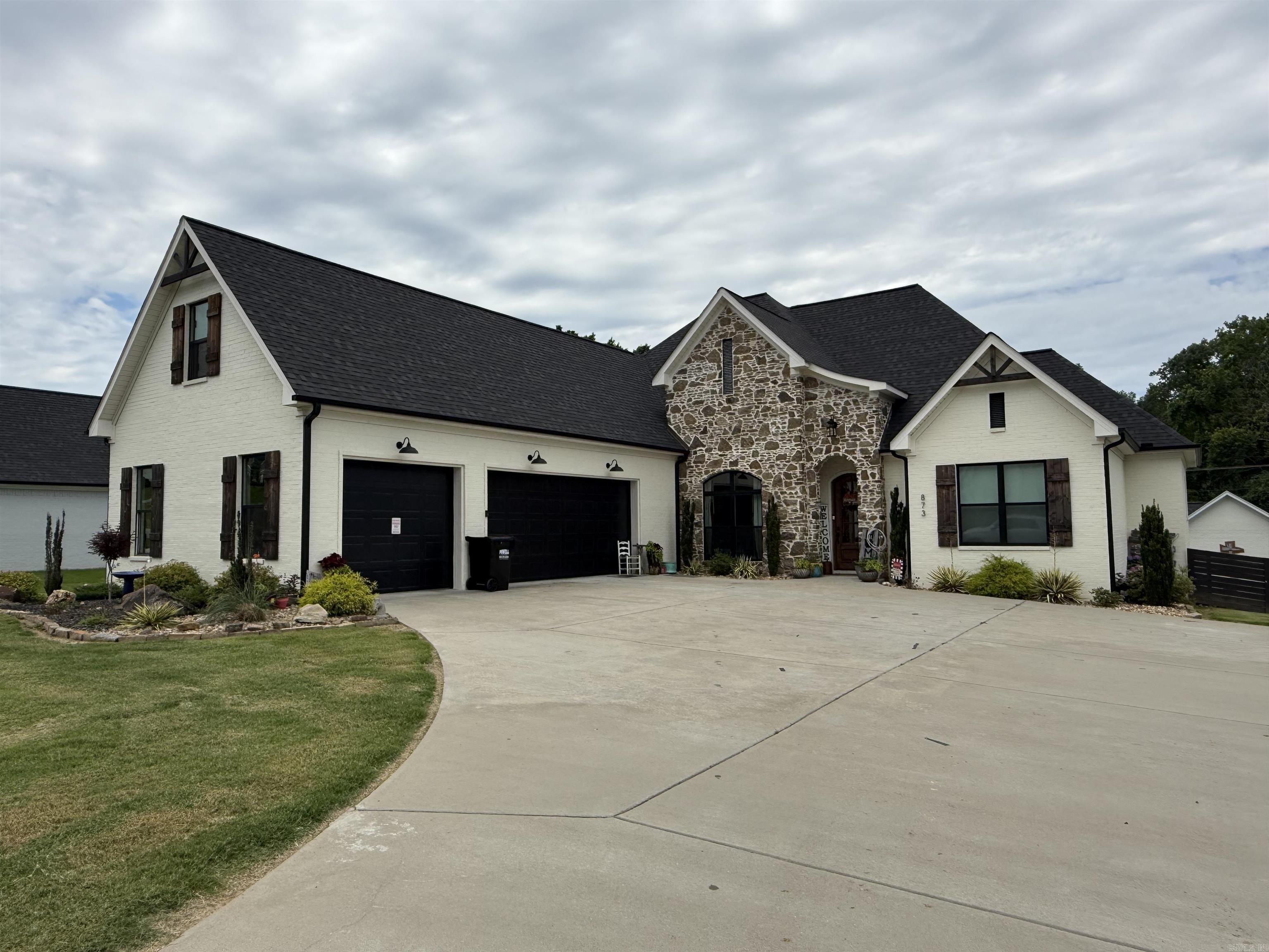 SALT CREEK ESTATES - Residential