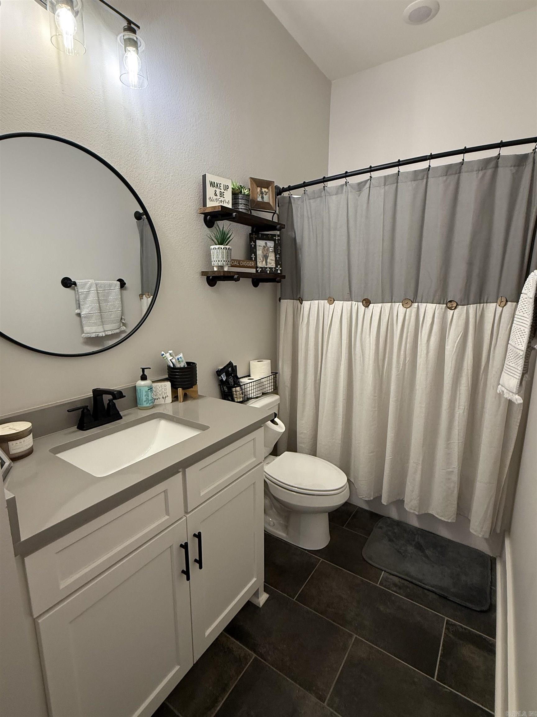 SALT CREEK ESTATES - Residential