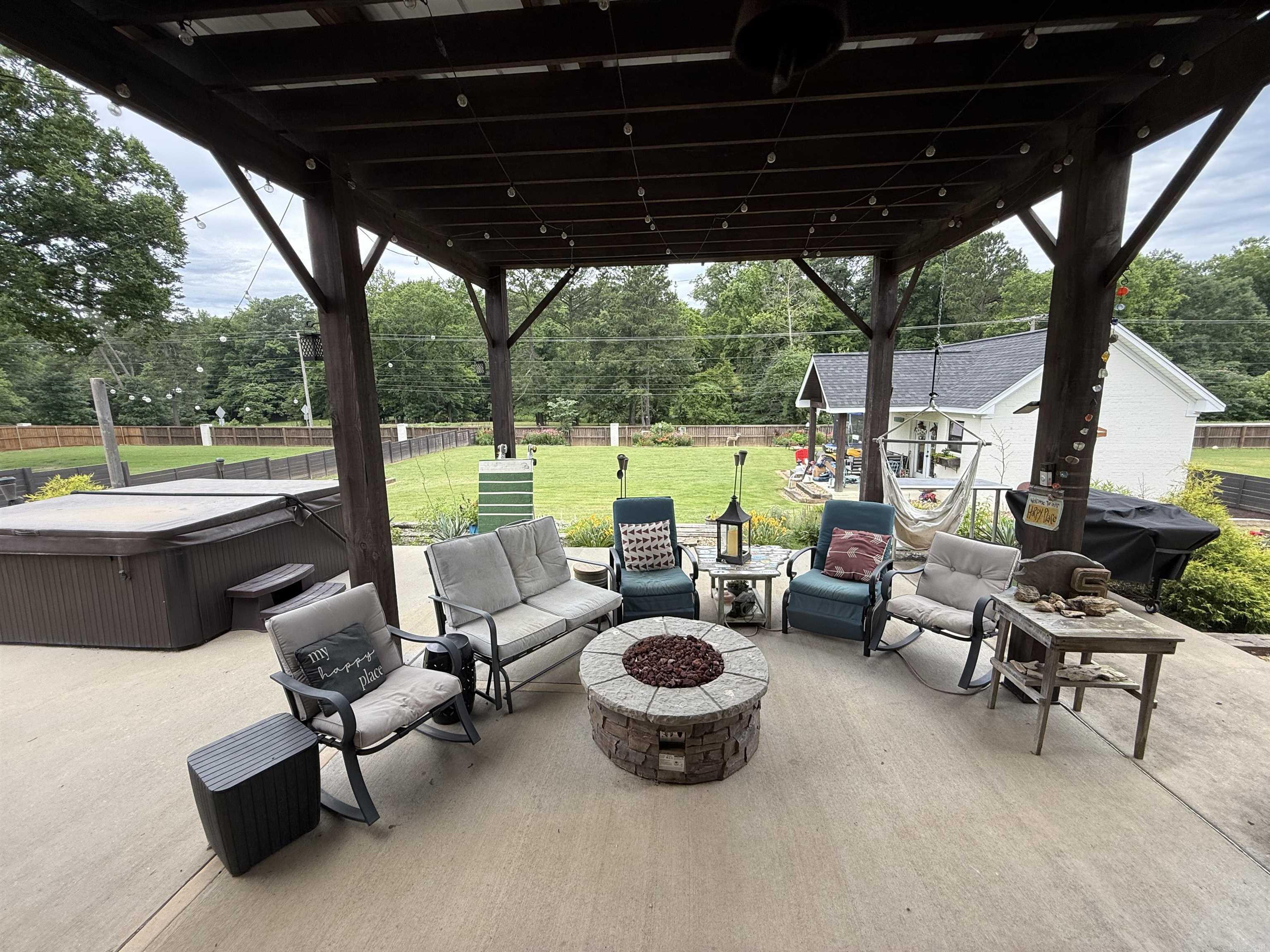 SALT CREEK ESTATES - Residential