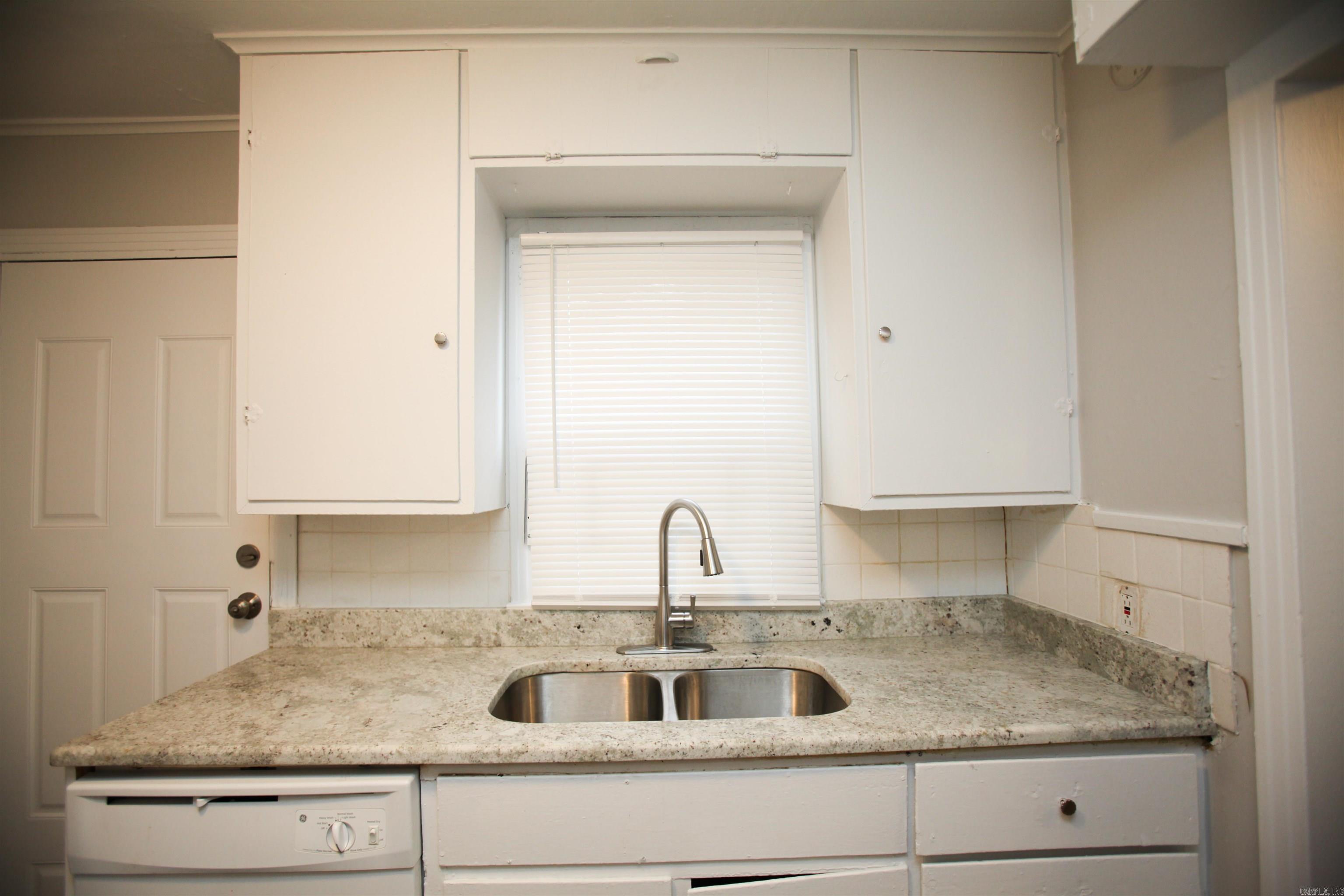 HYDE PARK - Residential