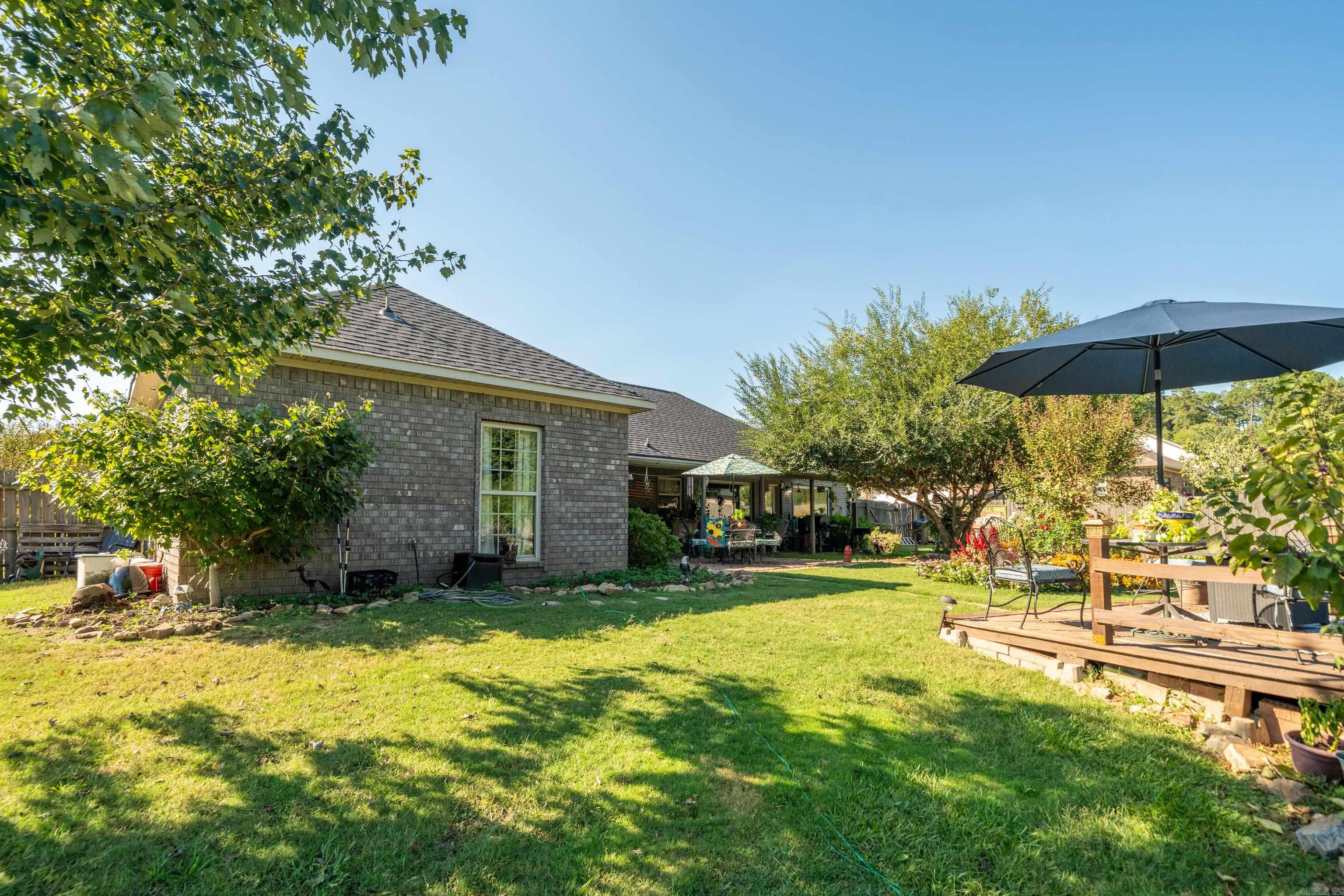 MAPLEWOOD ESTATES - Residential