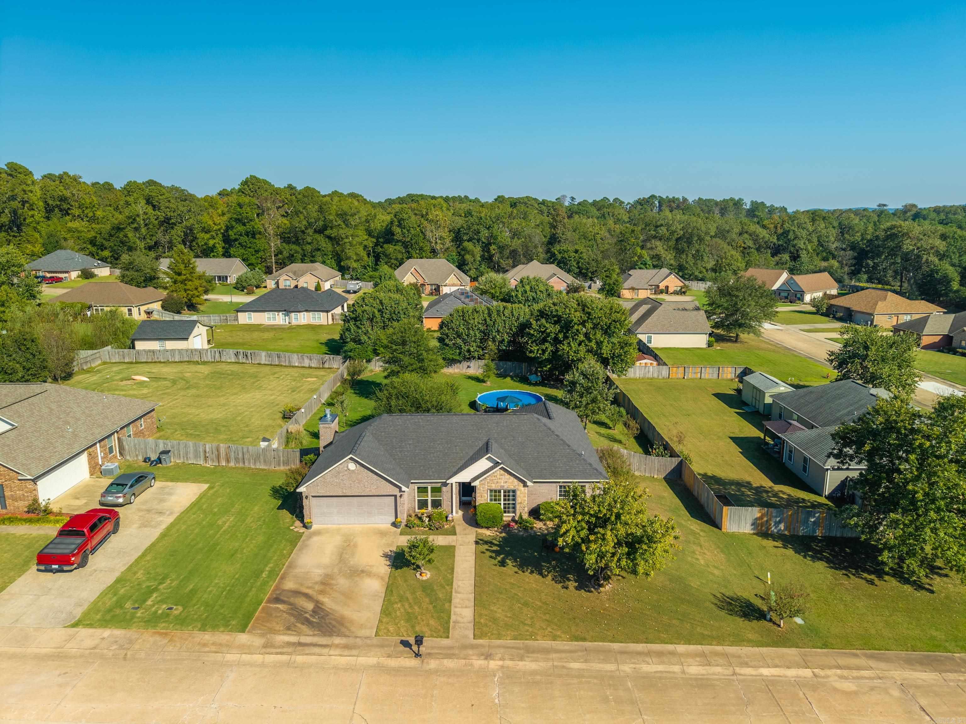 MAPLEWOOD ESTATES - Residential