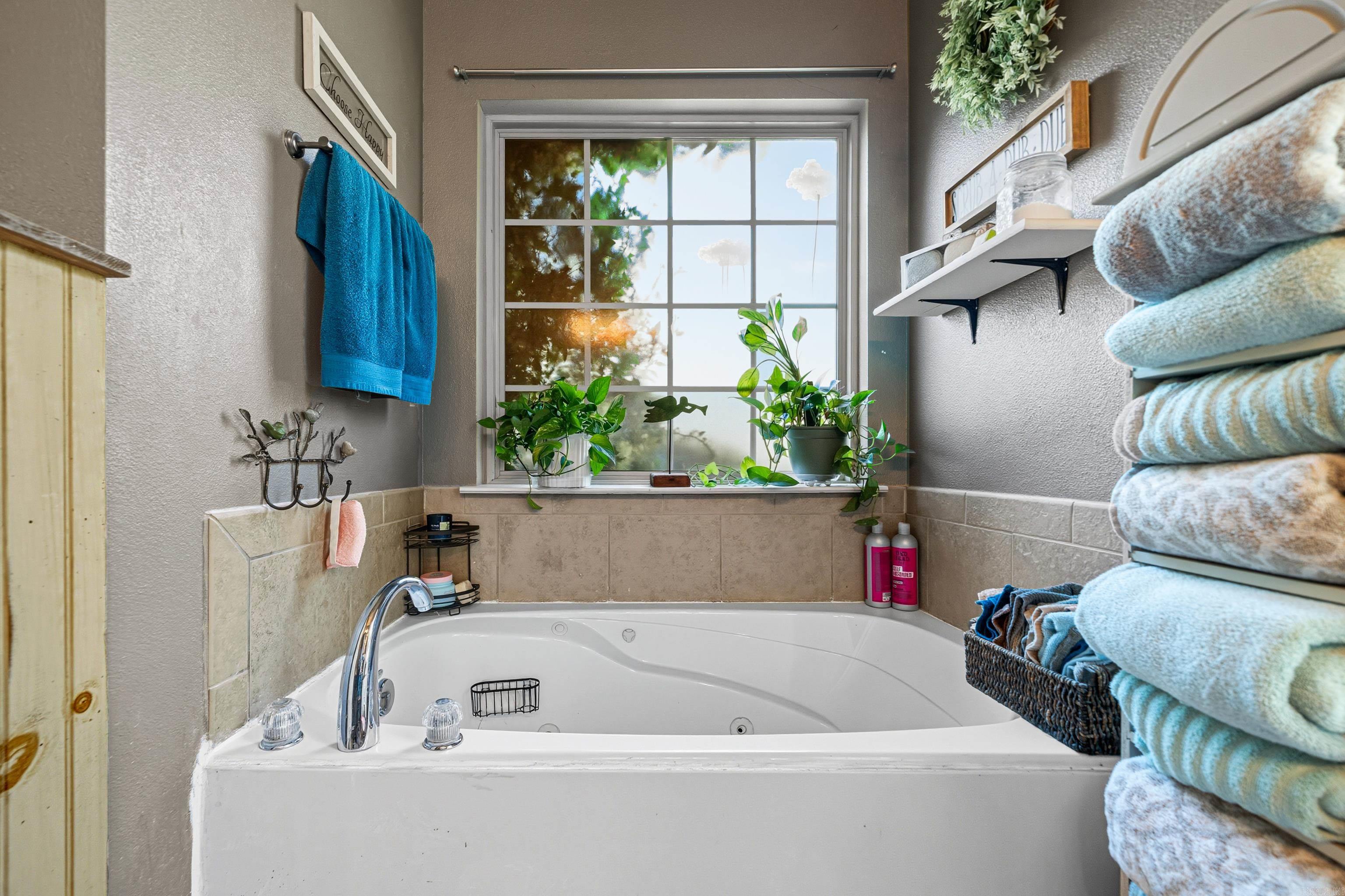 MAPLEWOOD ESTATES - Residential