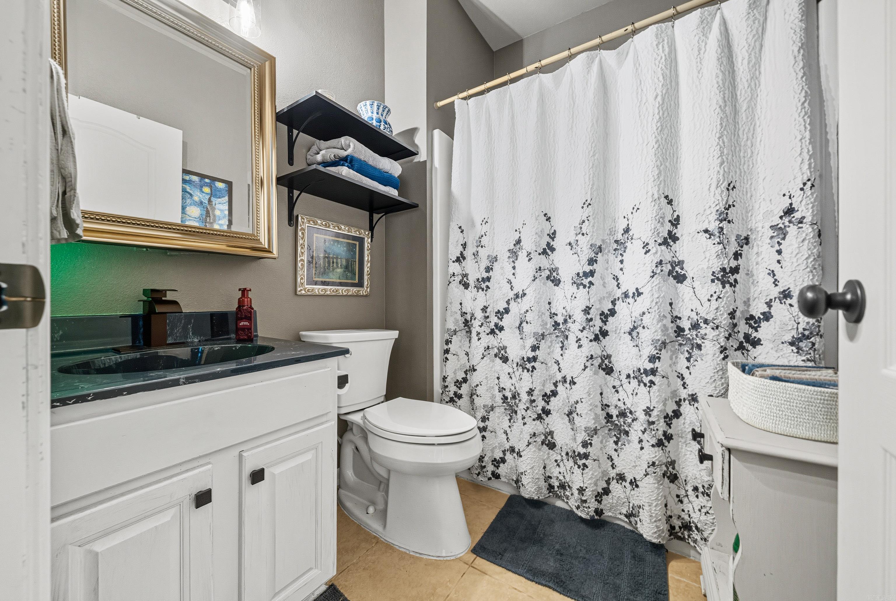 MAPLEWOOD ESTATES - Residential