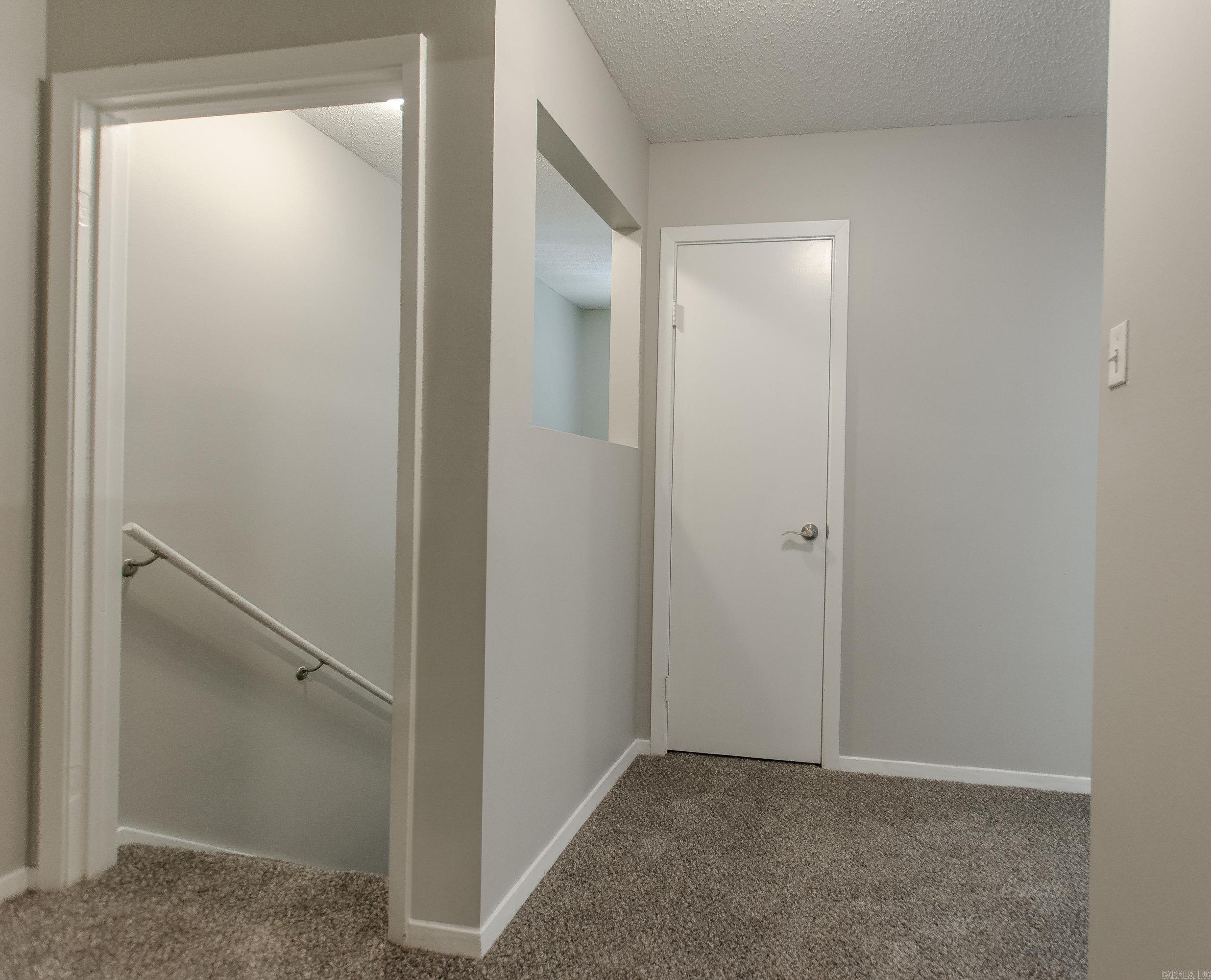 OAKCREST MANOR TWNHMS - Residential